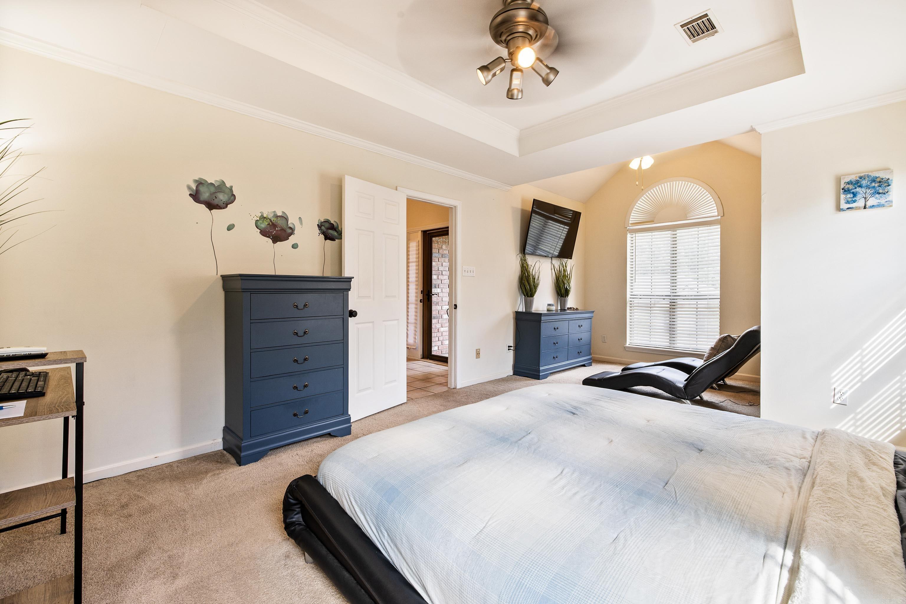 RIVER OAKS VILLAGE - Residential
