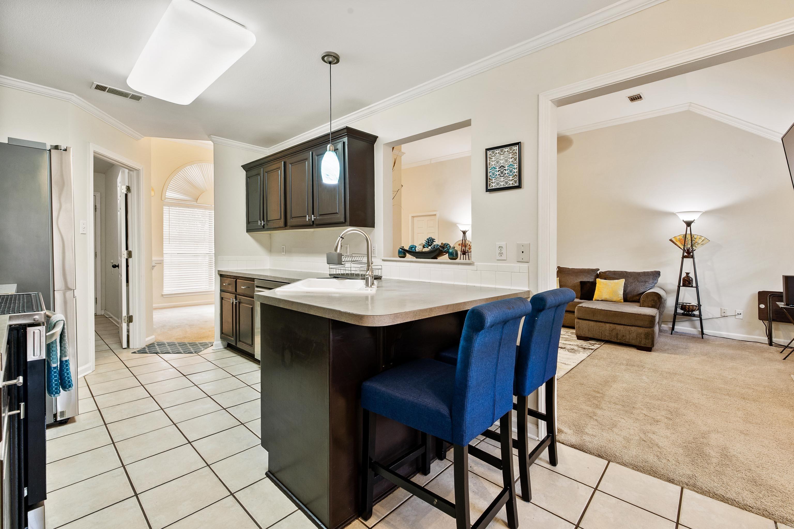 RIVER OAKS VILLAGE - Residential