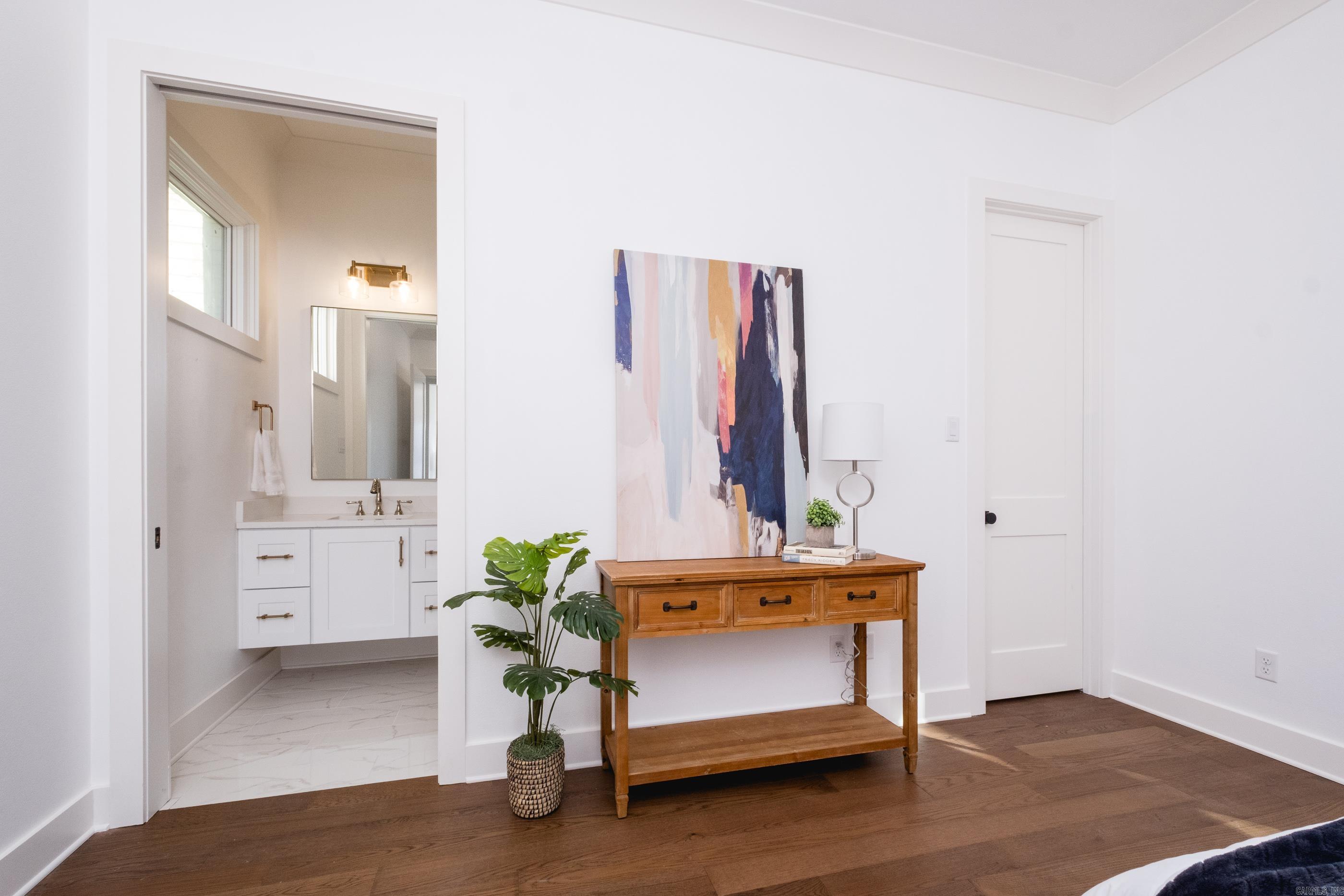 KINGWOOD PLACE - Residential