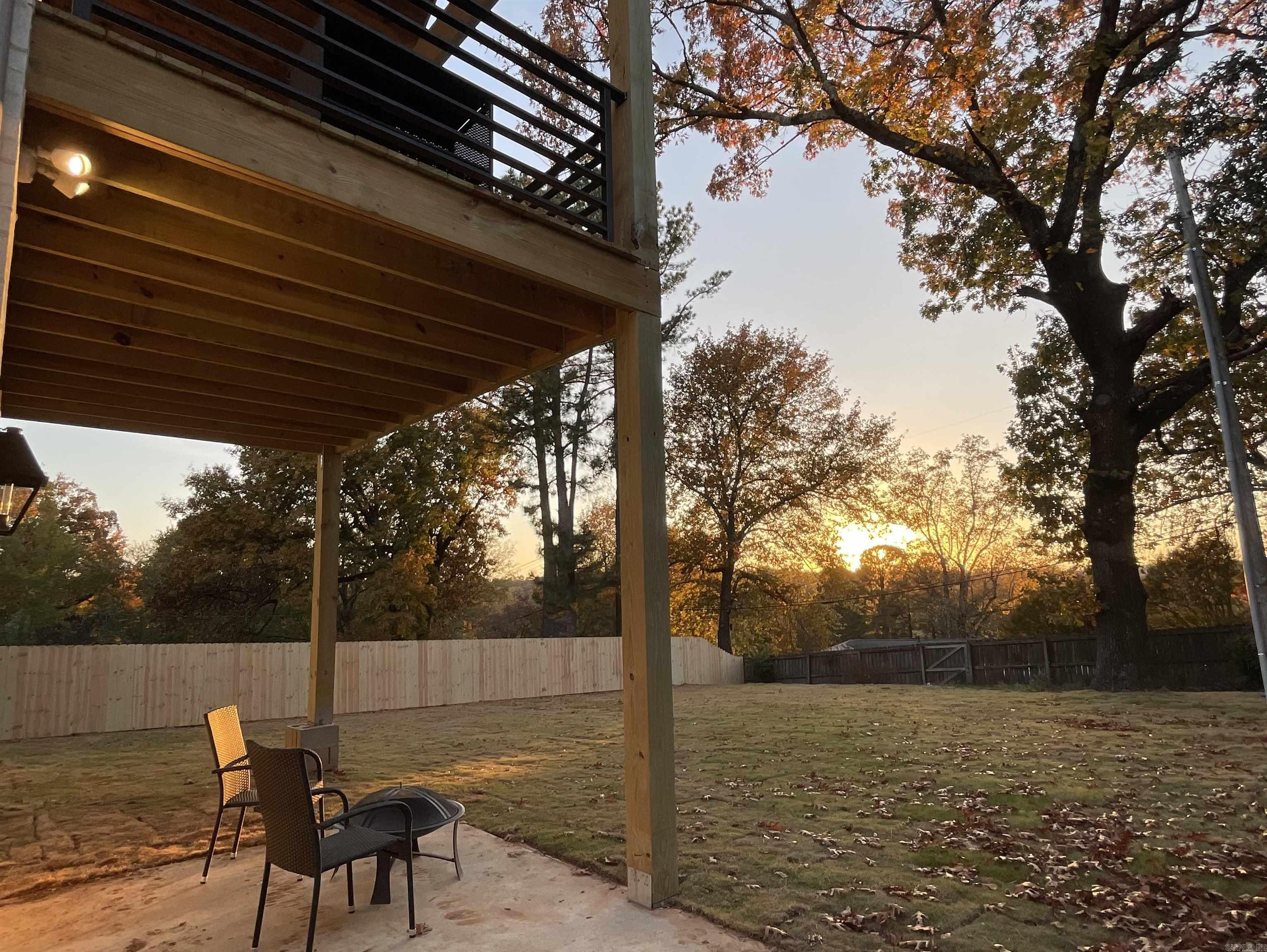 KINGWOOD PLACE - Residential