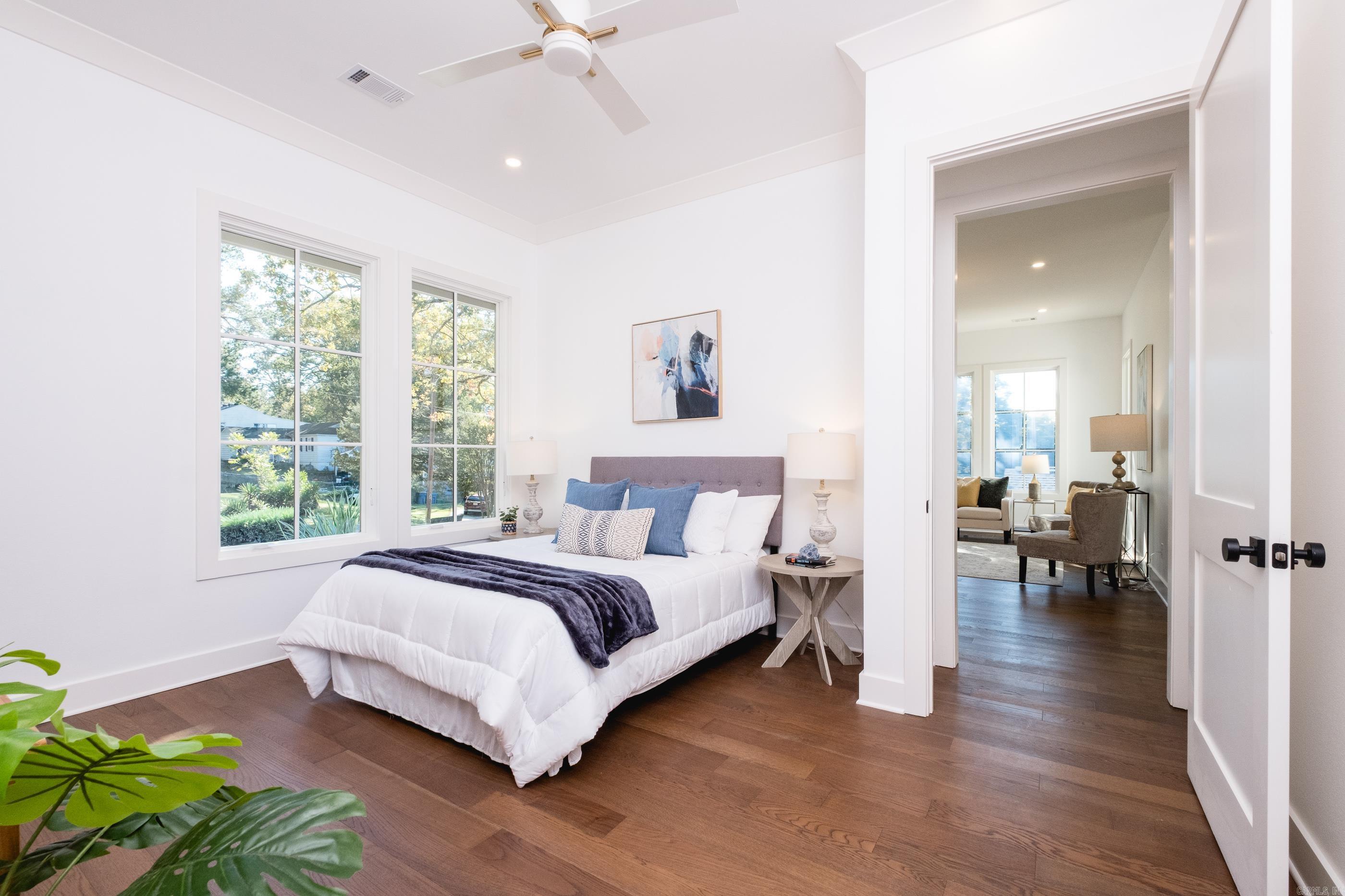 KINGWOOD PLACE - Residential