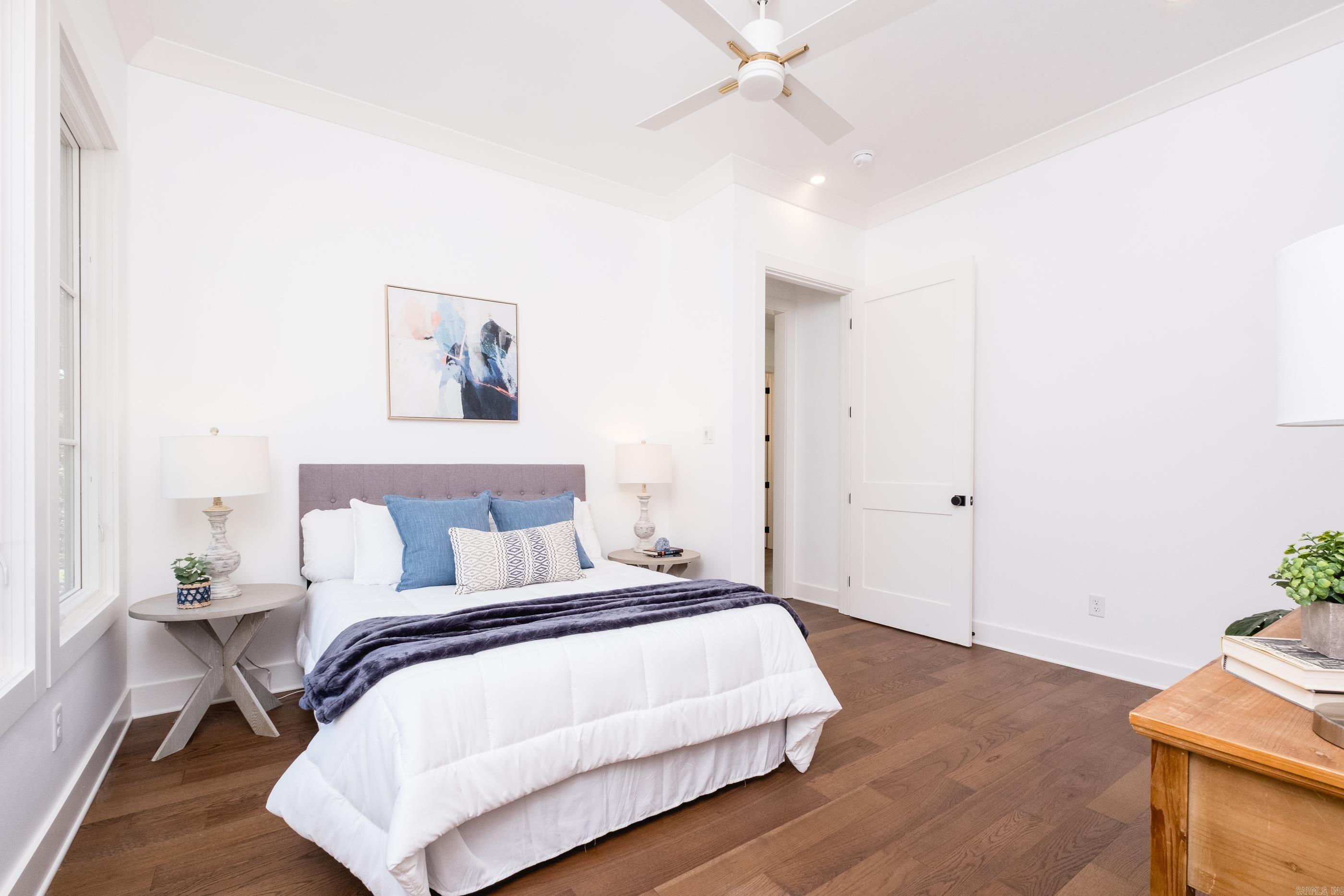 KINGWOOD PLACE - Residential