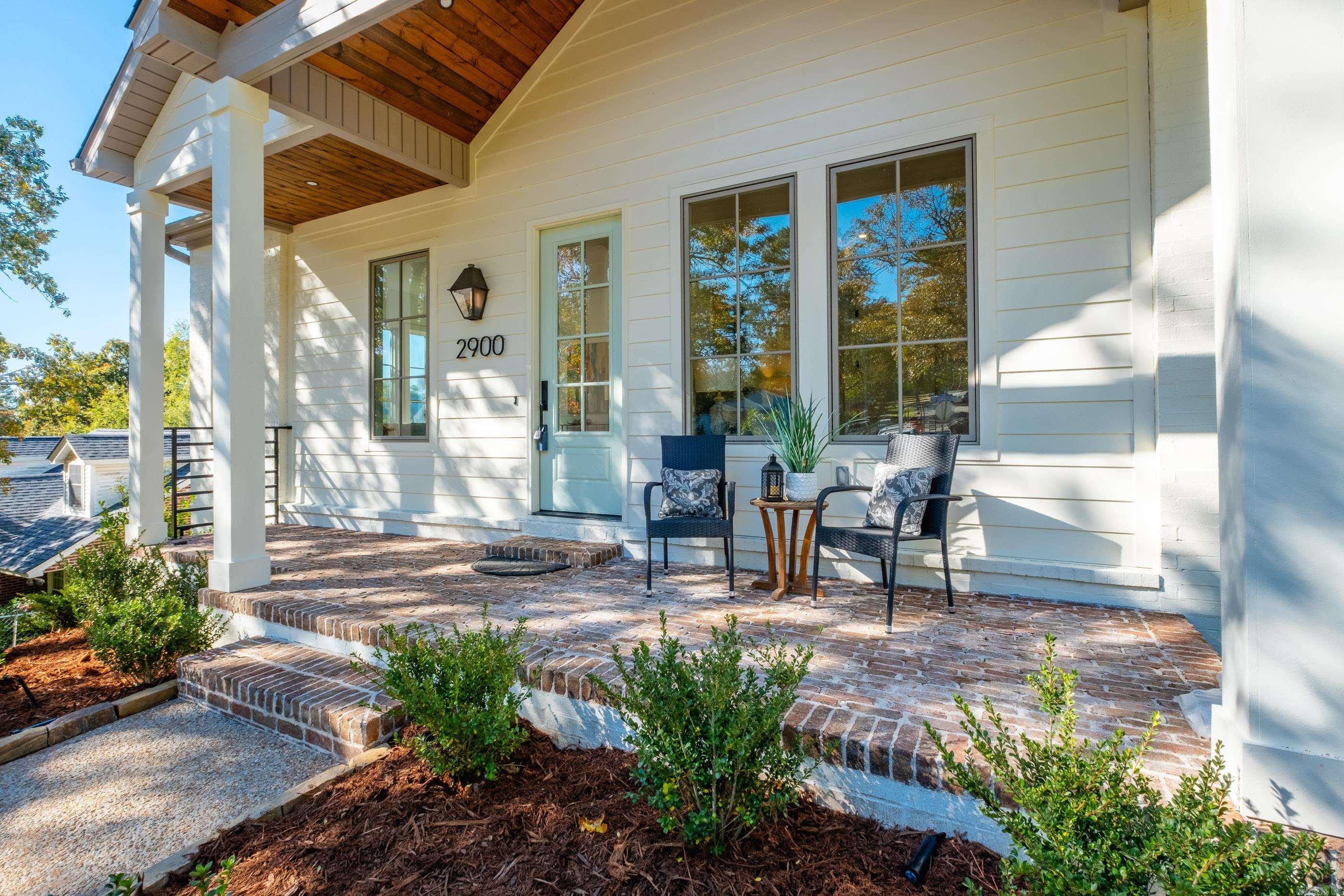 KINGWOOD PLACE - Residential