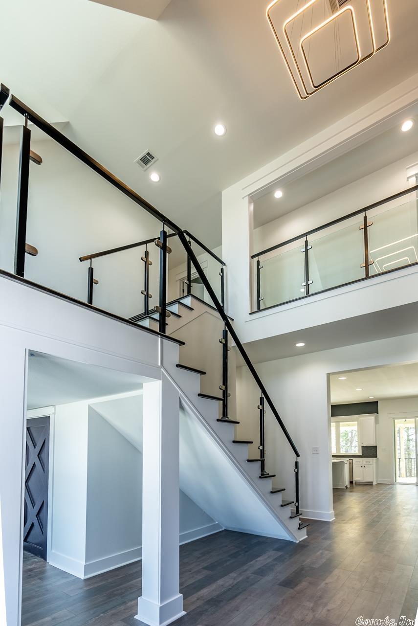 CHENAL VALLEY "FALSTONE COURT" - Residential