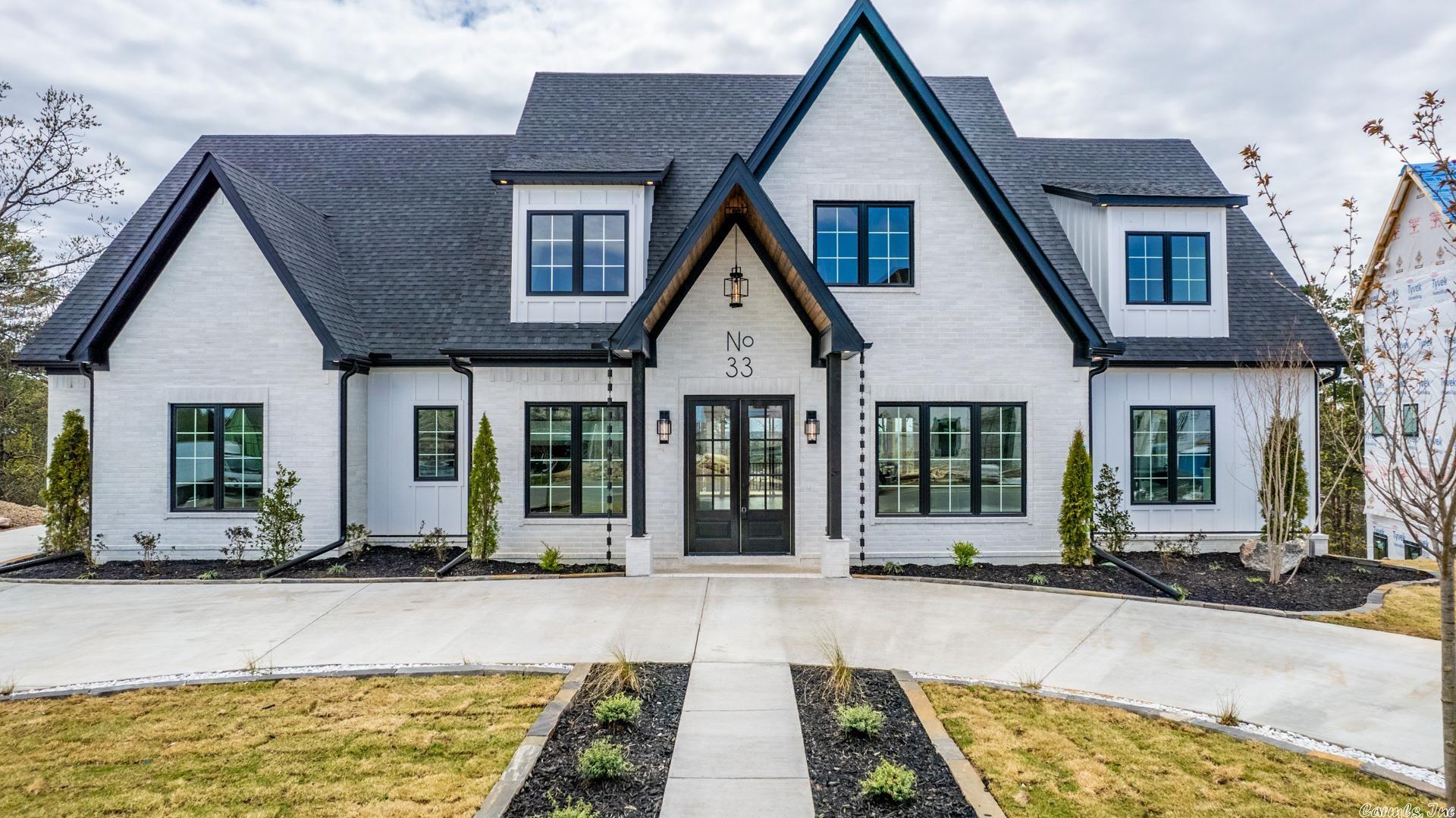 CHENAL VALLEY "FALSTONE COURT" - Residential