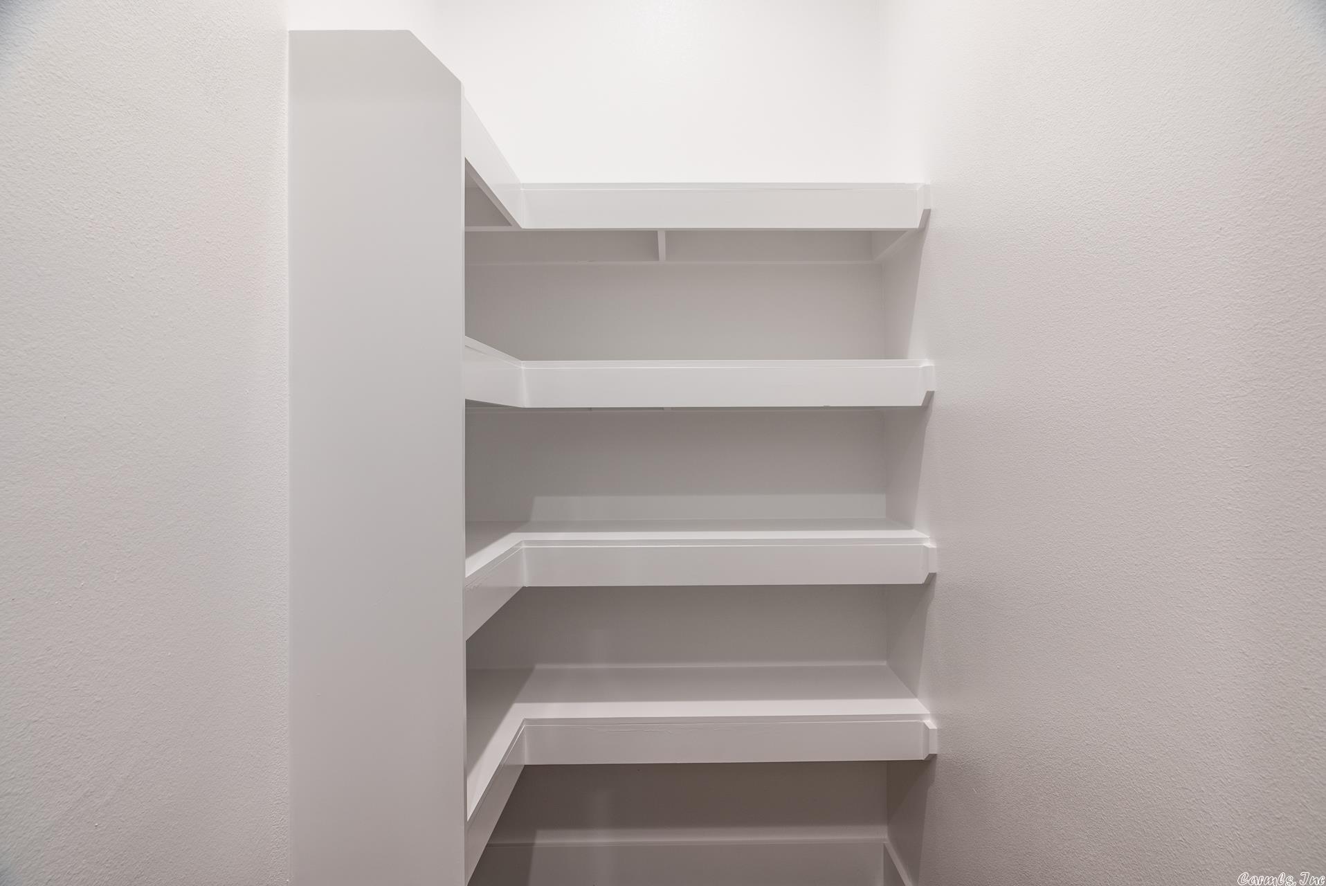 CHENAL VALLEY "FALSTONE COURT" - Residential