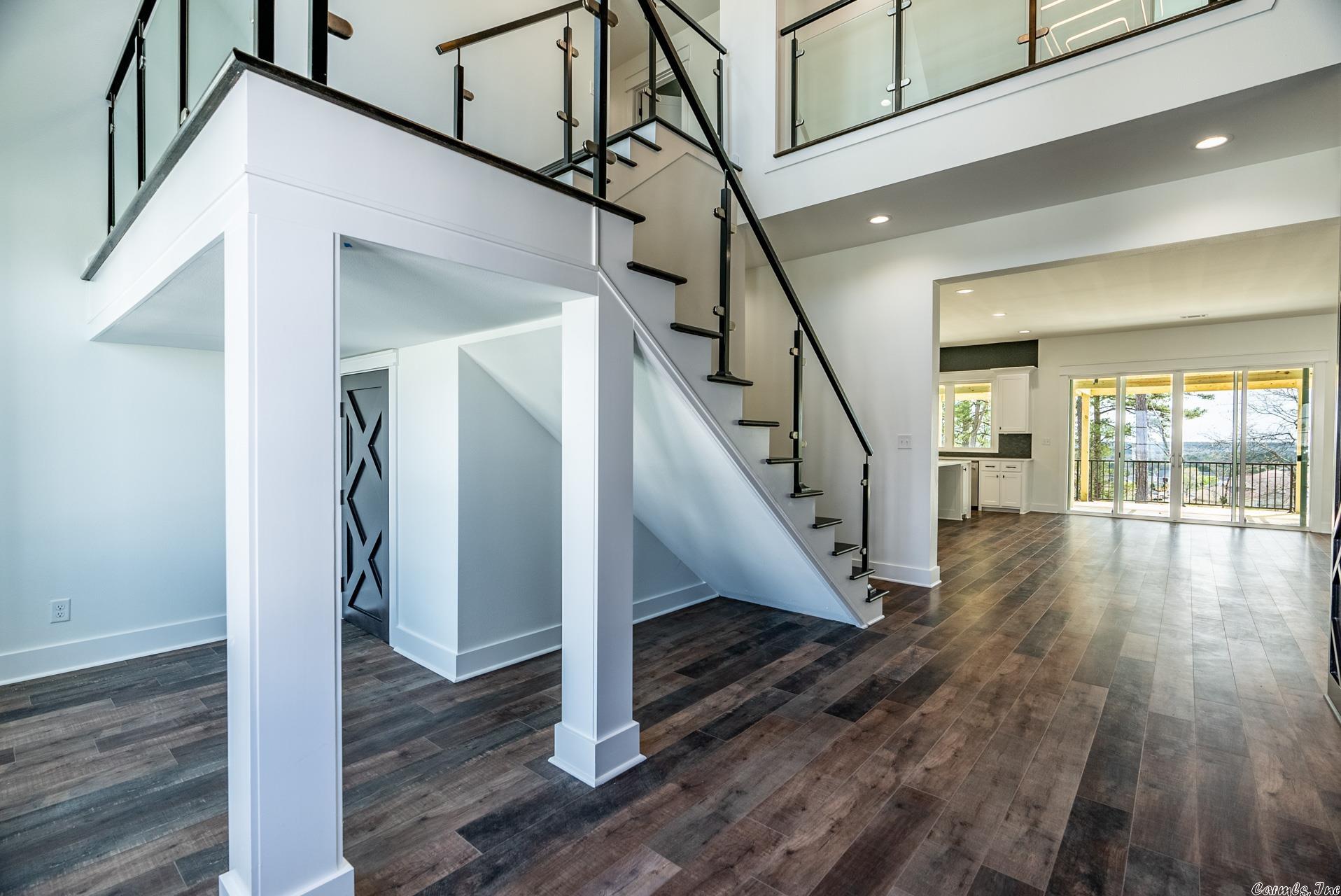 CHENAL VALLEY "FALSTONE COURT" - Residential