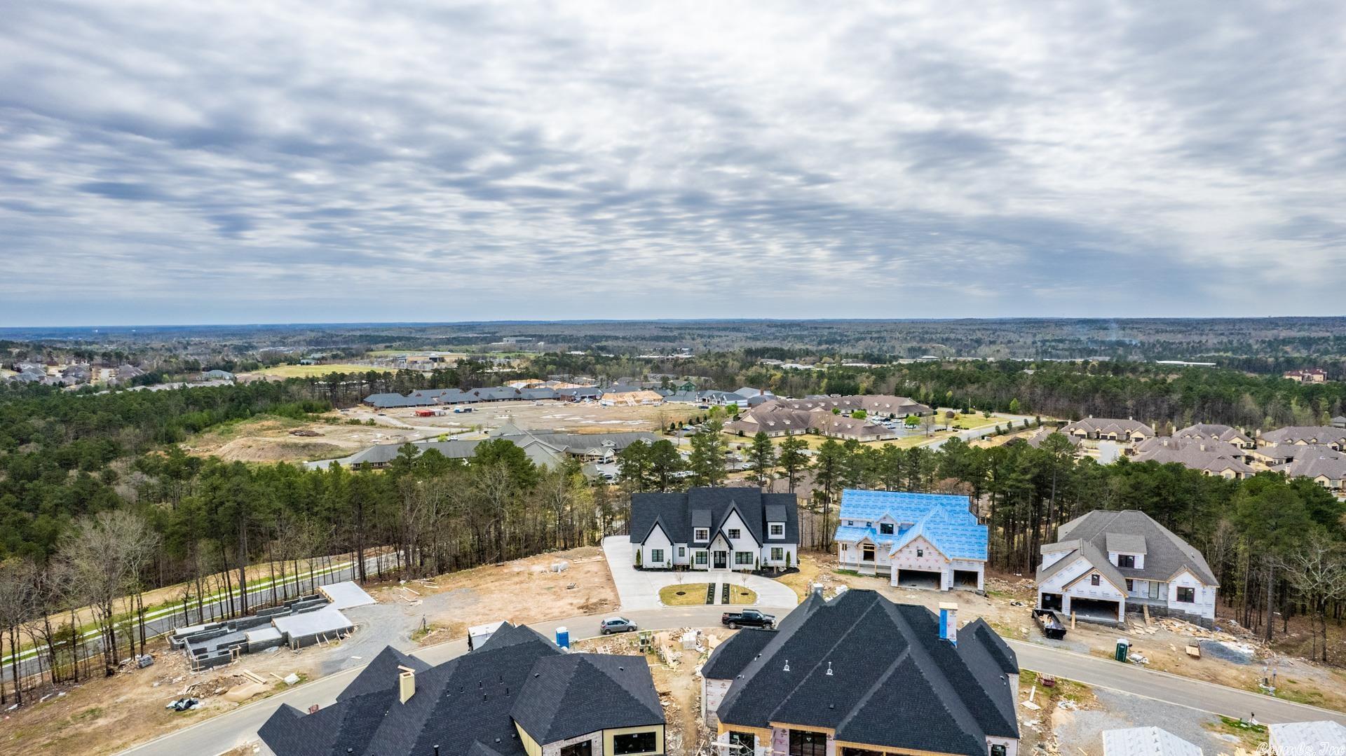 CHENAL VALLEY "FALSTONE COURT" - Residential