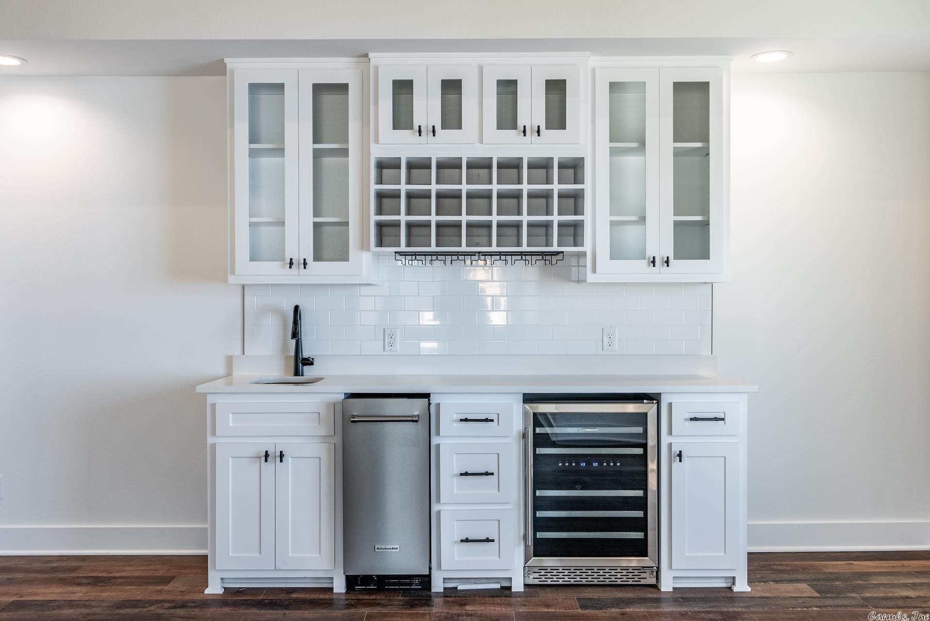 CHENAL VALLEY "FALSTONE COURT" - Residential