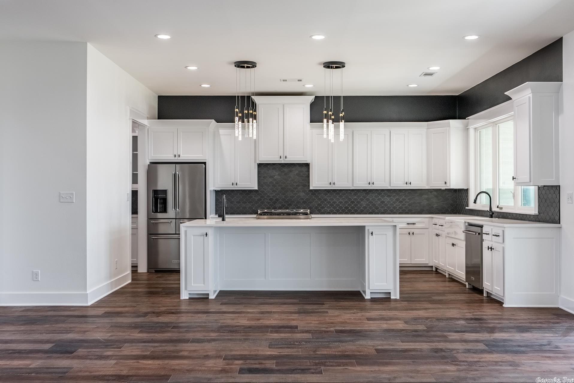 CHENAL VALLEY "FALSTONE COURT" - Residential