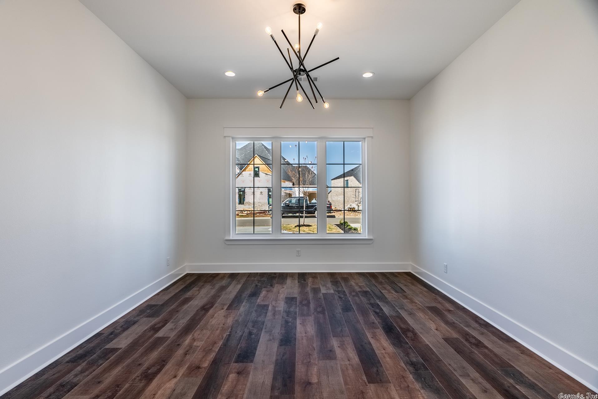 CHENAL VALLEY "FALSTONE COURT" - Residential