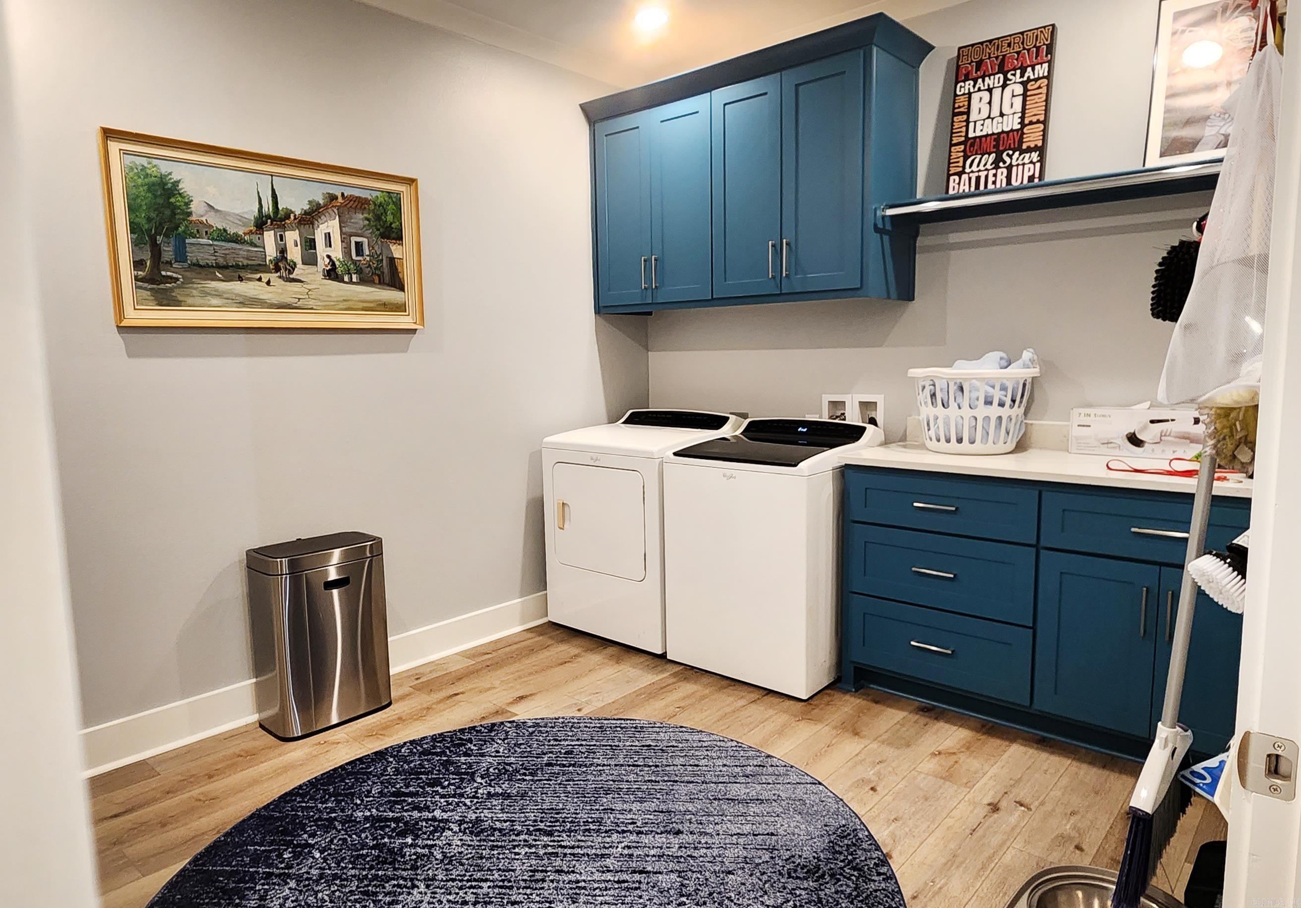 MIDTOWN BRYANT - Residential