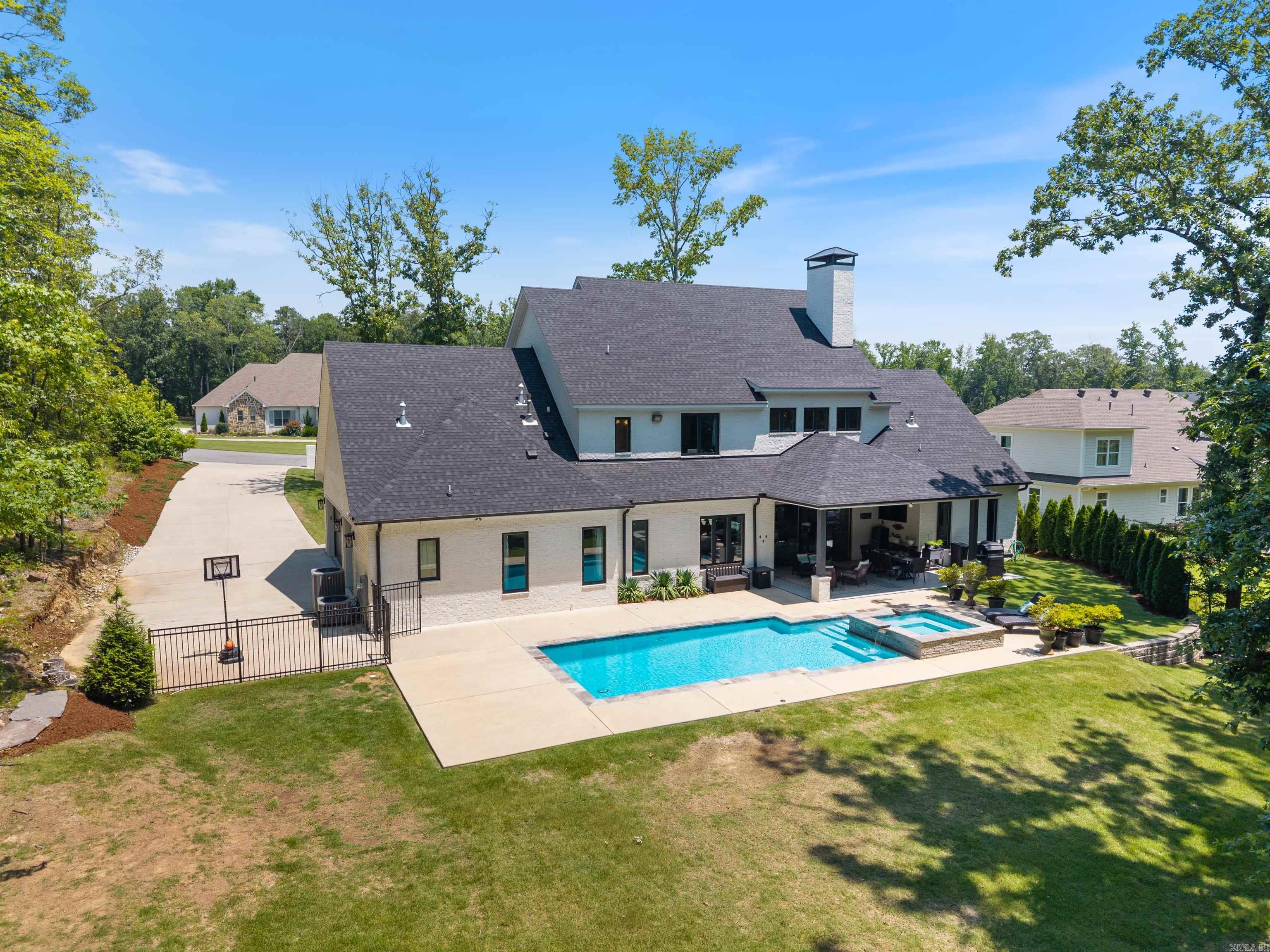 OAK CREEK SUB - Residential