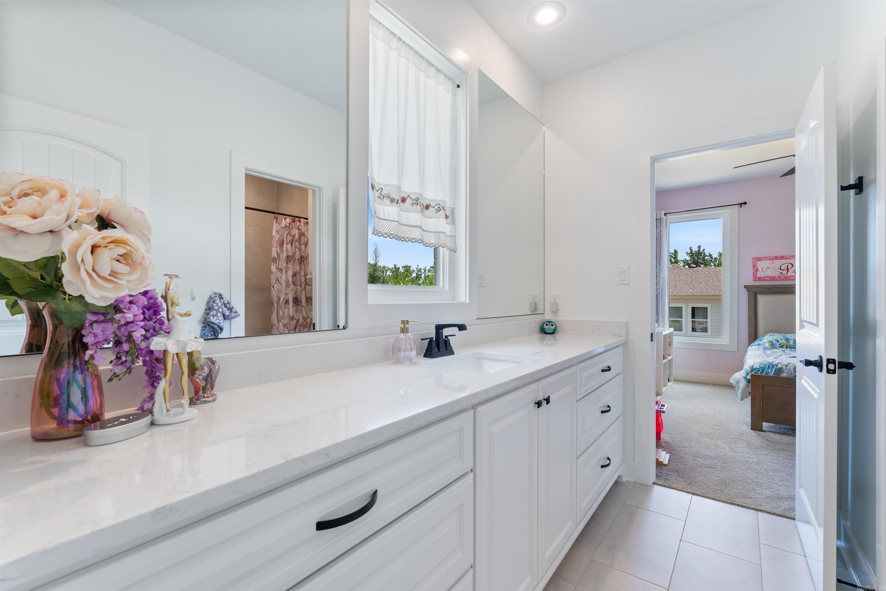 OAK CREEK SUB - Residential