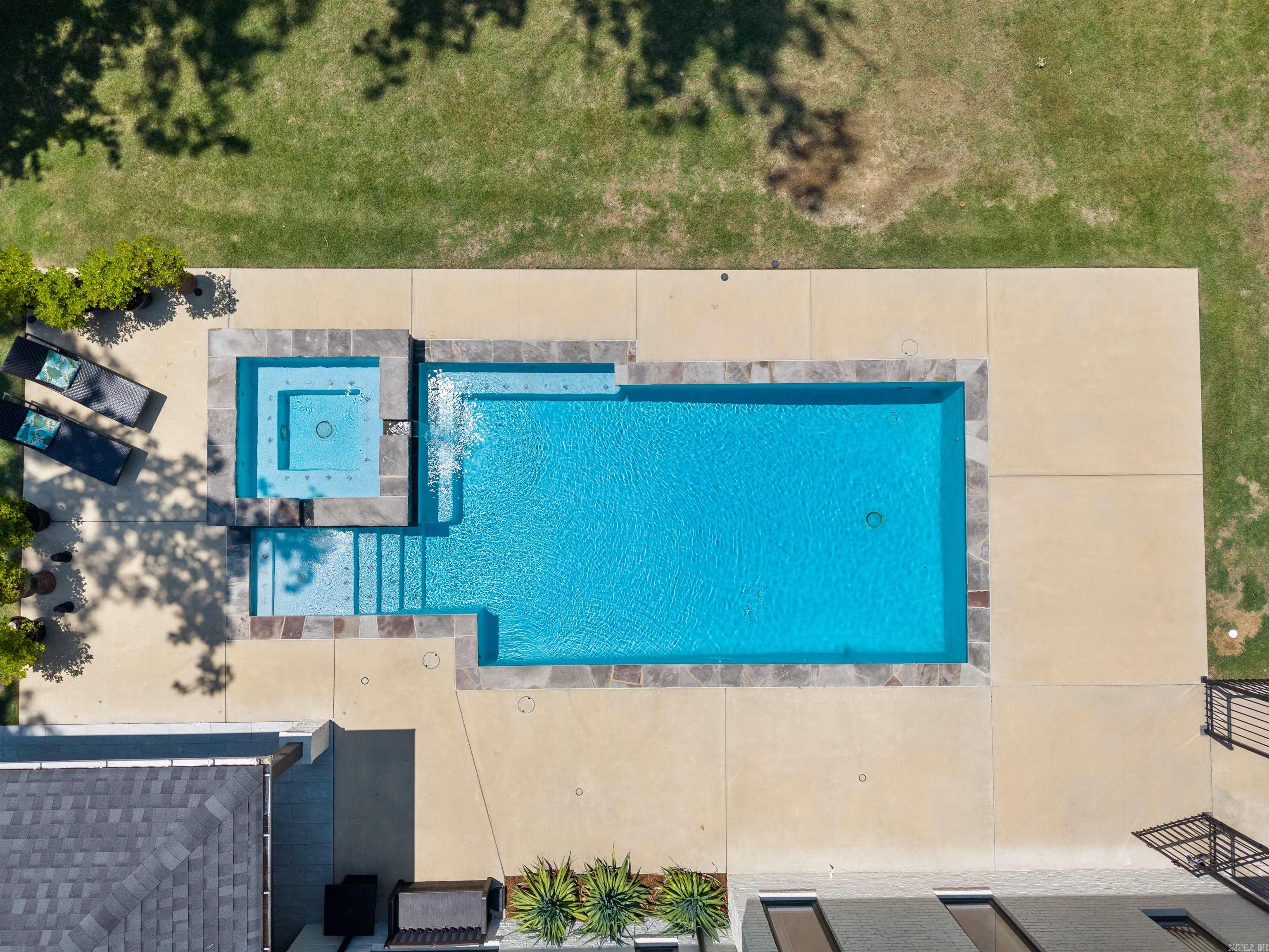 OAK CREEK SUB - Residential