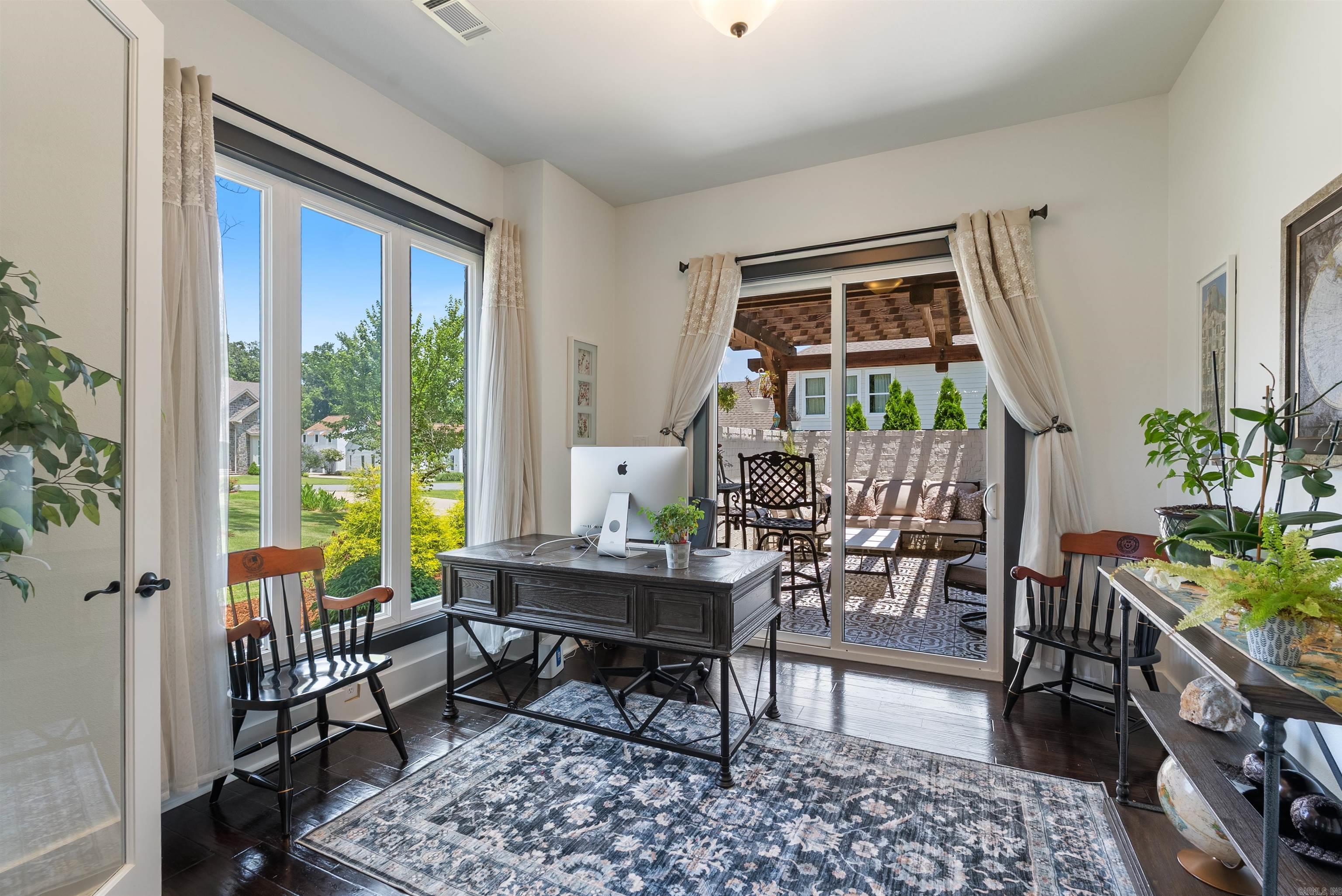 OAK CREEK SUB - Residential