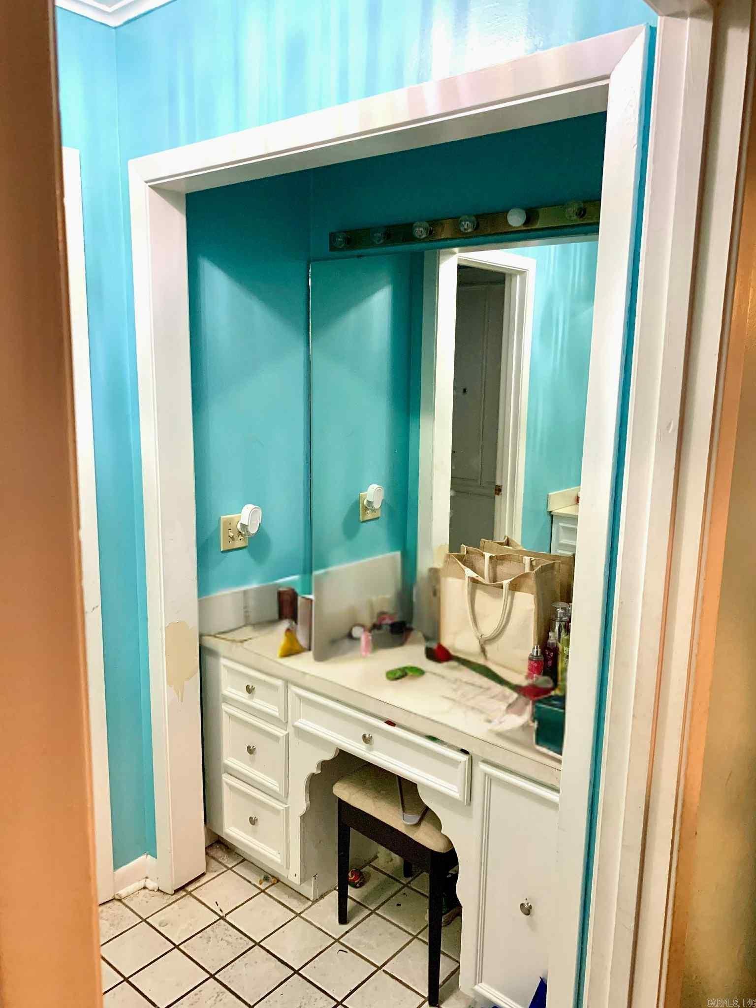 CROSS RIDGE - Residential