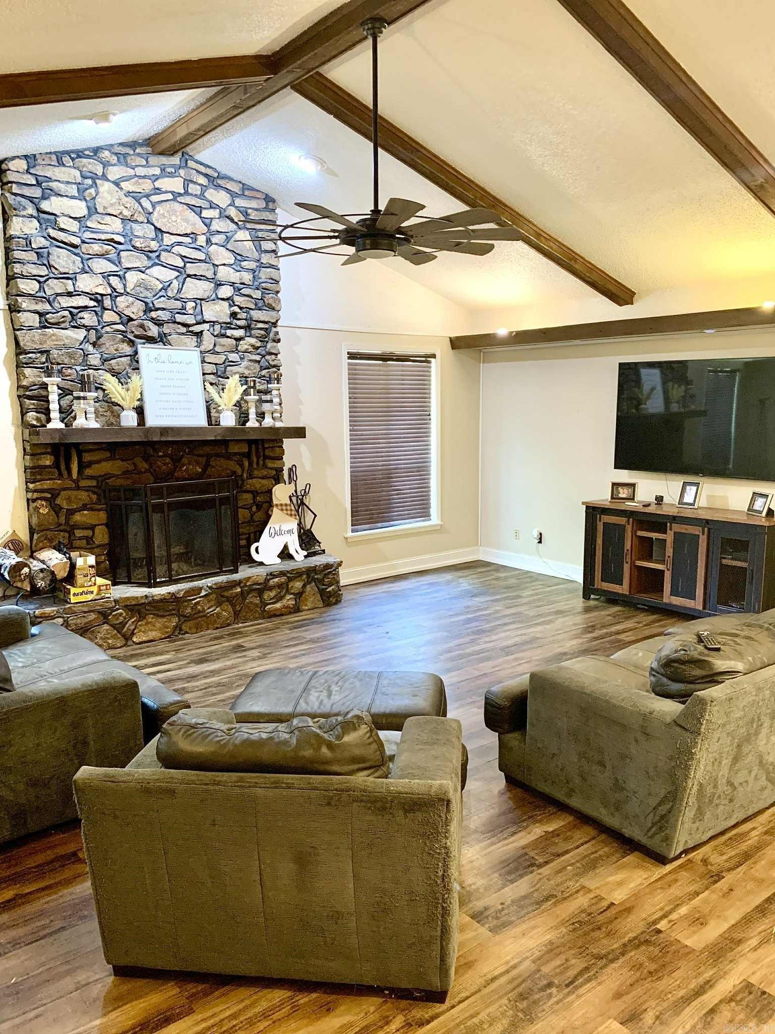 CROSS RIDGE - Residential