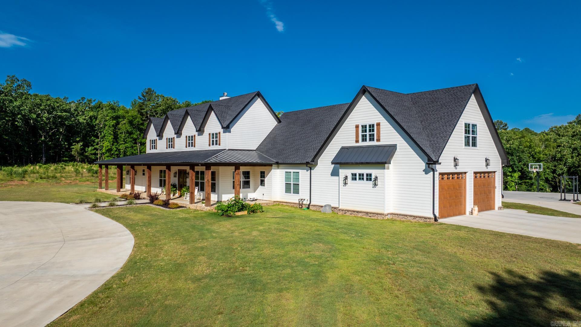 CRESTHAVEN - Residential