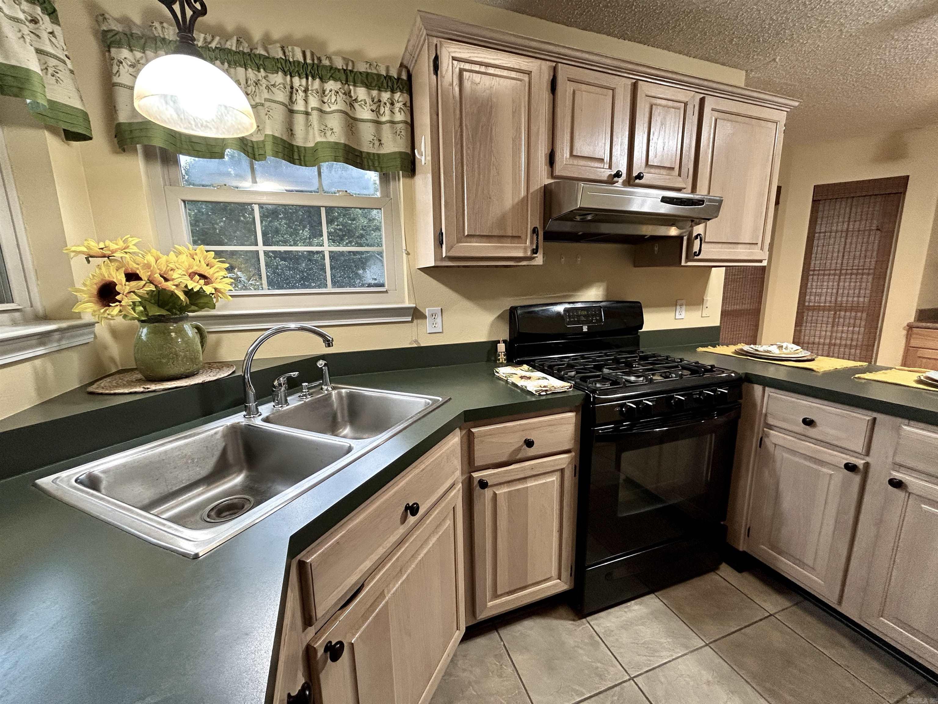 EAGLE POINT - Residential