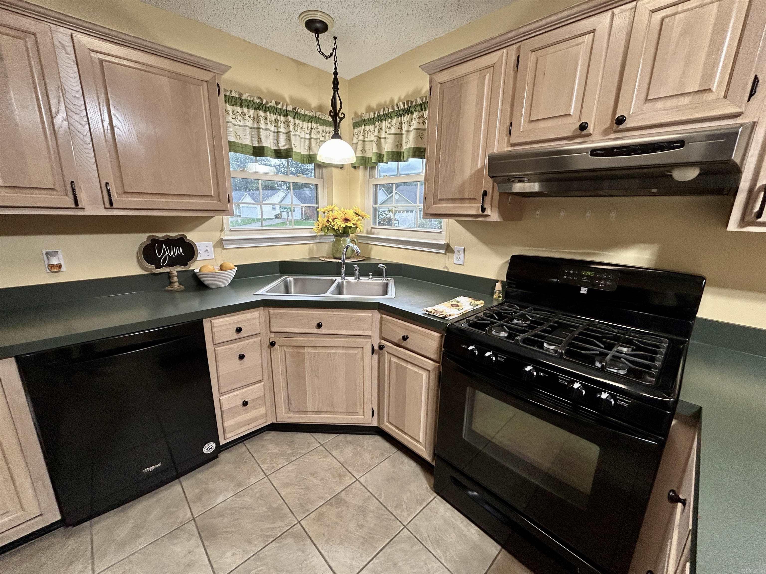 EAGLE POINT - Residential