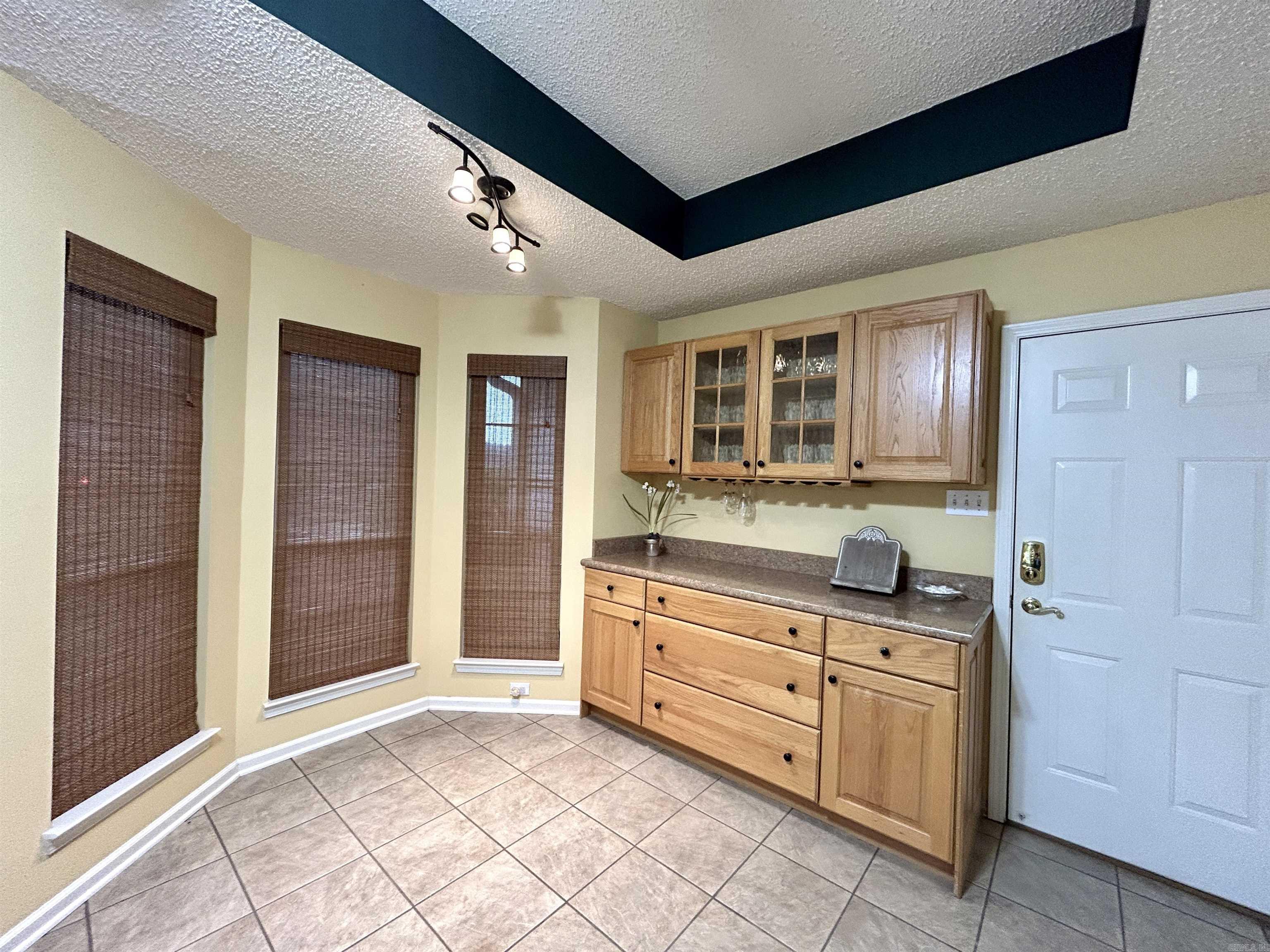 EAGLE POINT - Residential