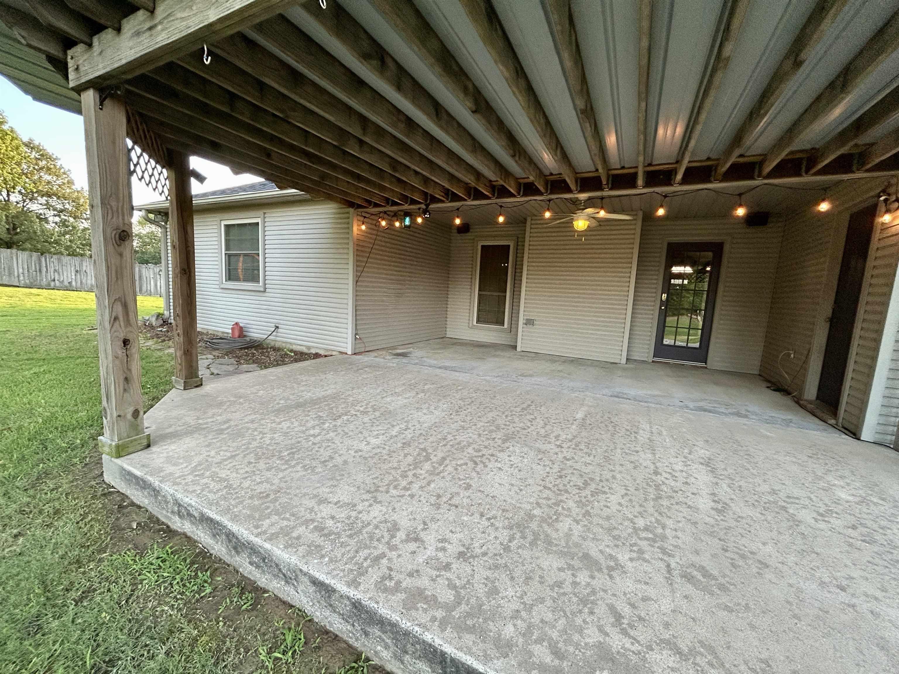 EAGLE POINT - Residential