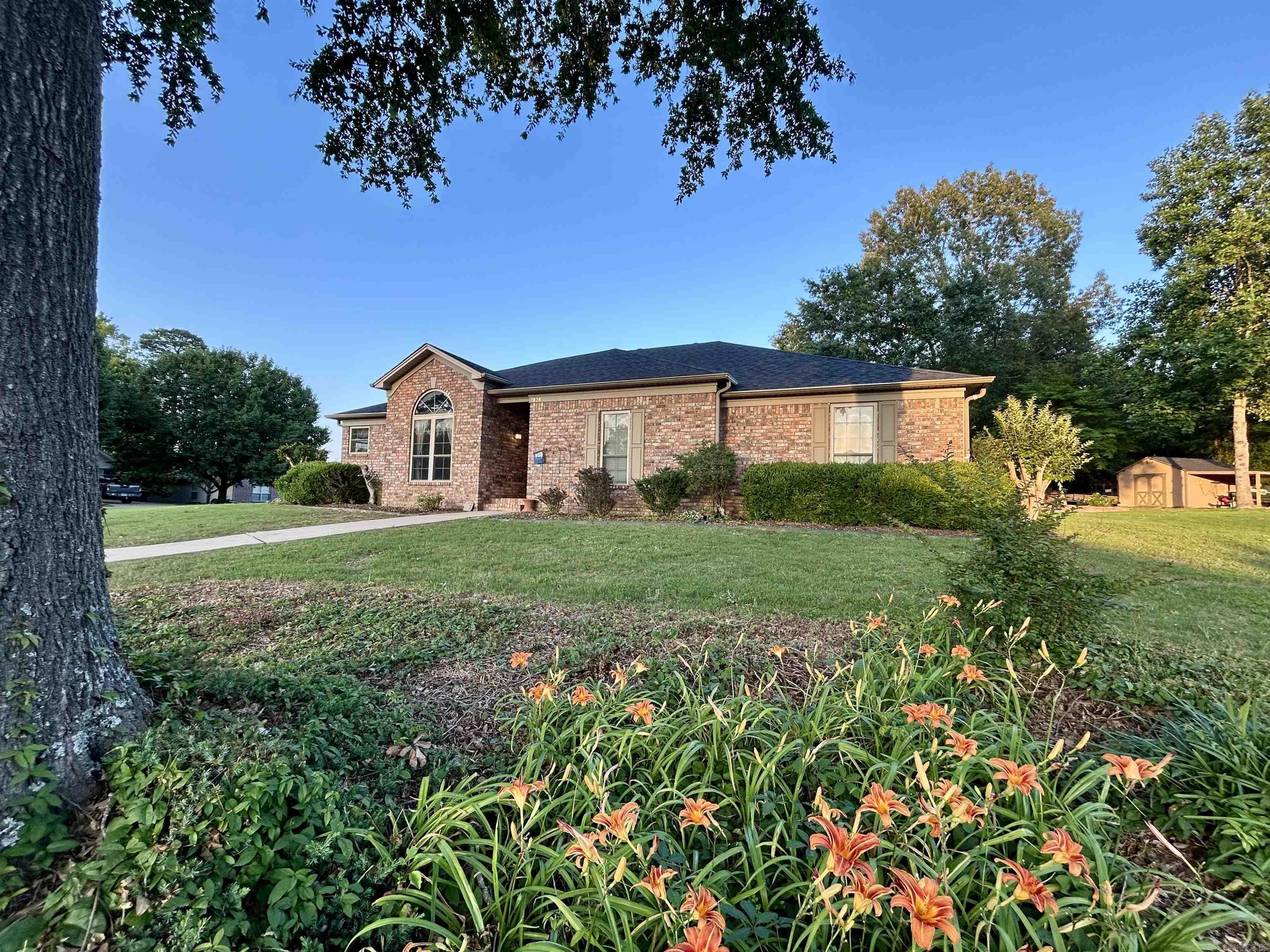 EAGLE POINT - Residential