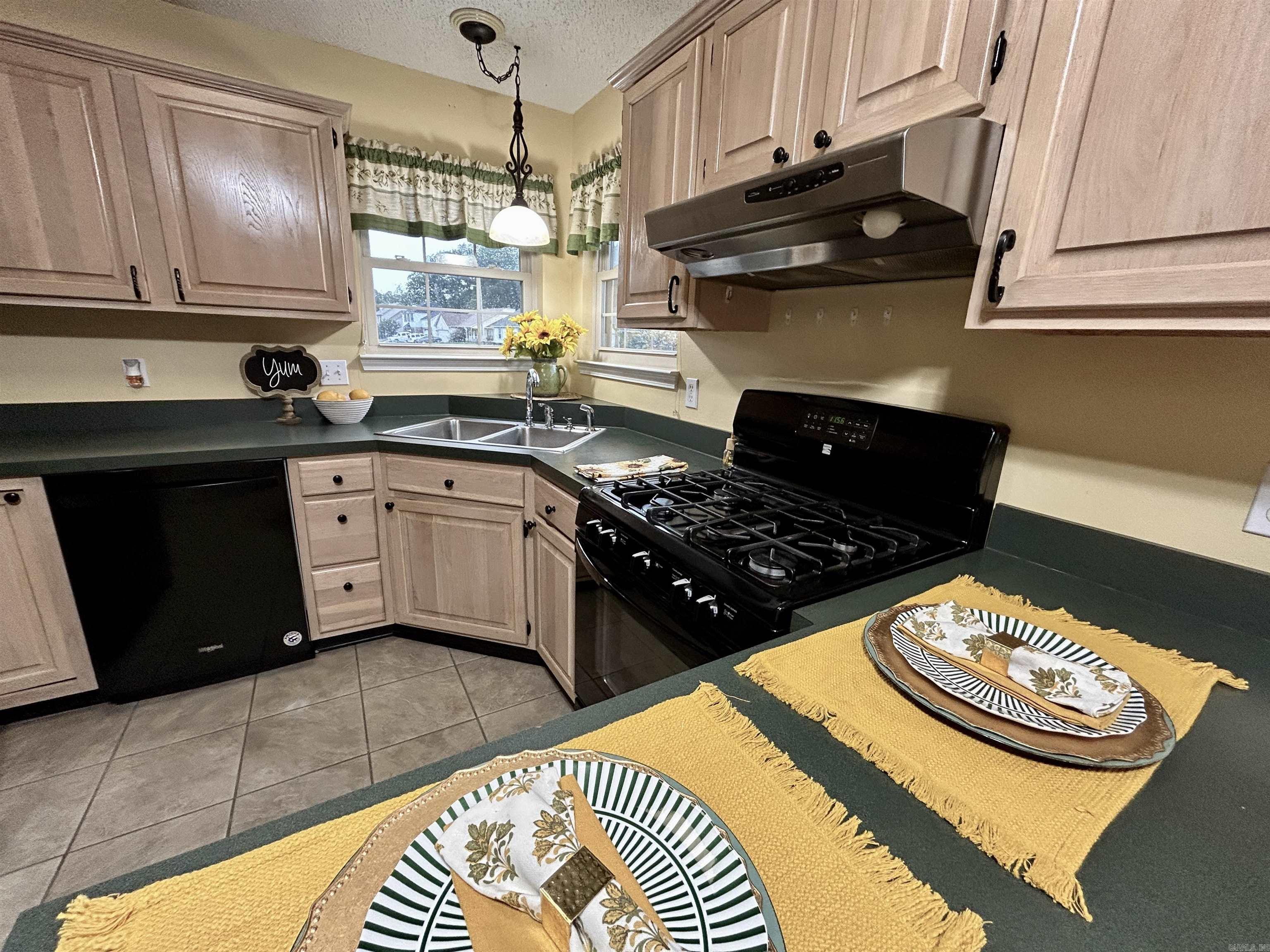 EAGLE POINT - Residential