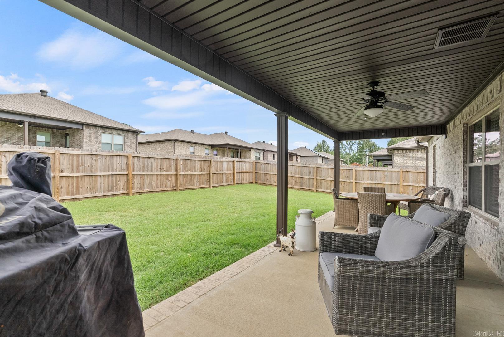 HERITAGE MEADOWS - Residential