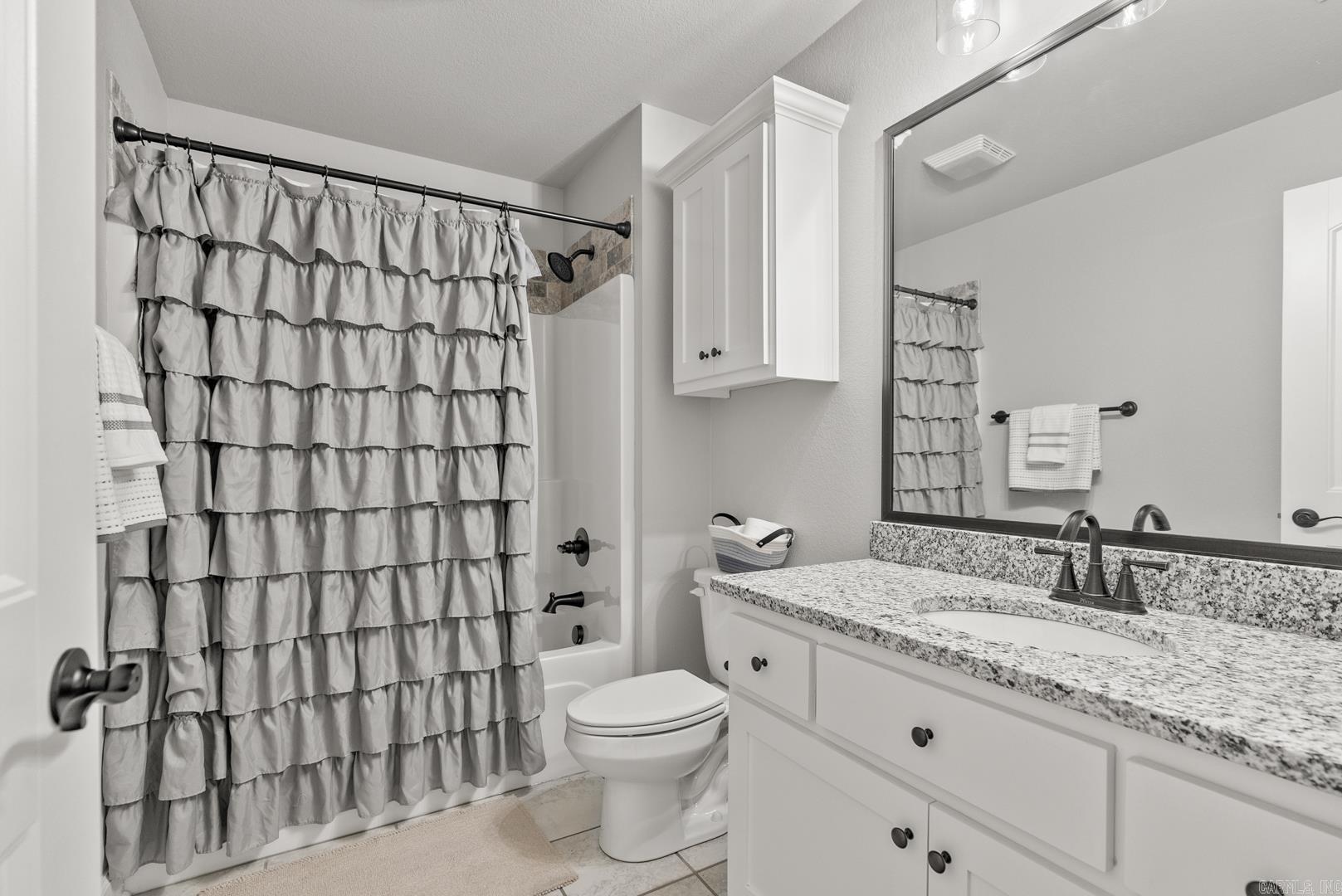 HERITAGE MEADOWS - Residential