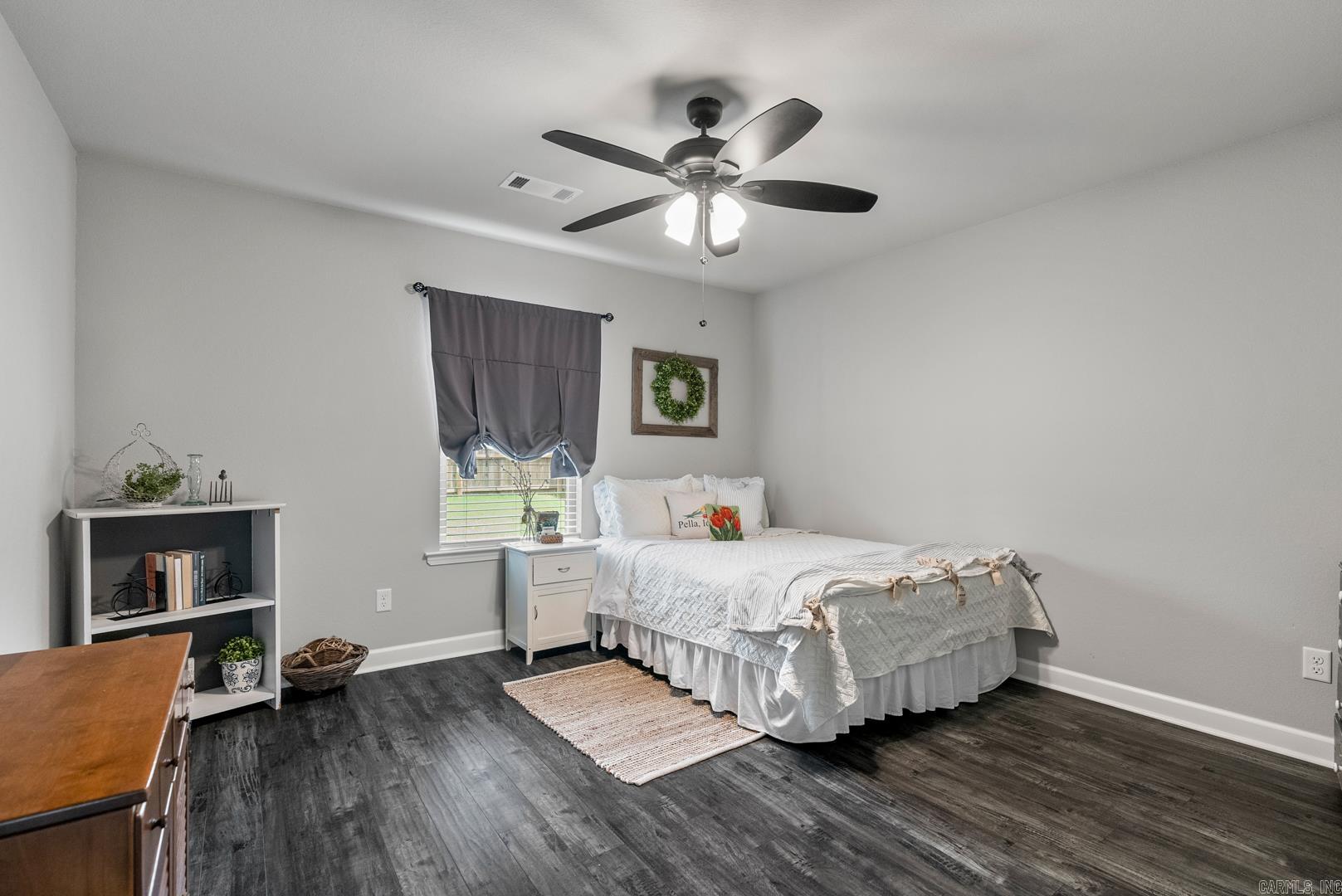 HERITAGE MEADOWS - Residential