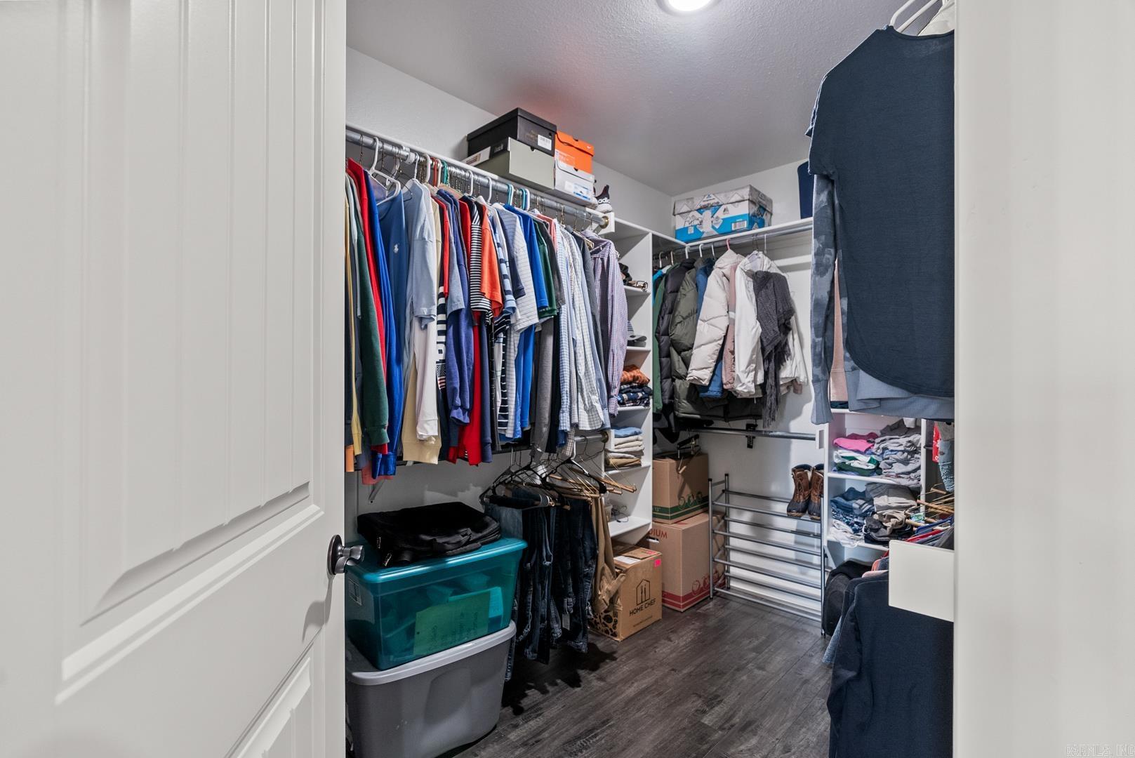 HERITAGE MEADOWS - Residential