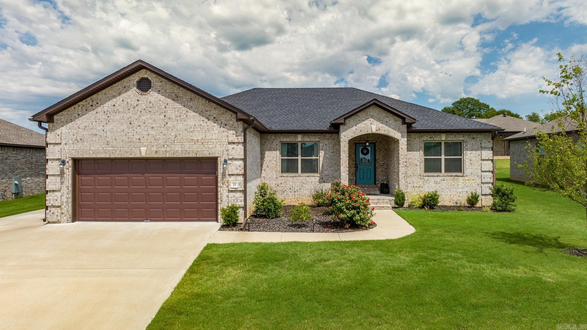 HERITAGE MEADOWS - Residential