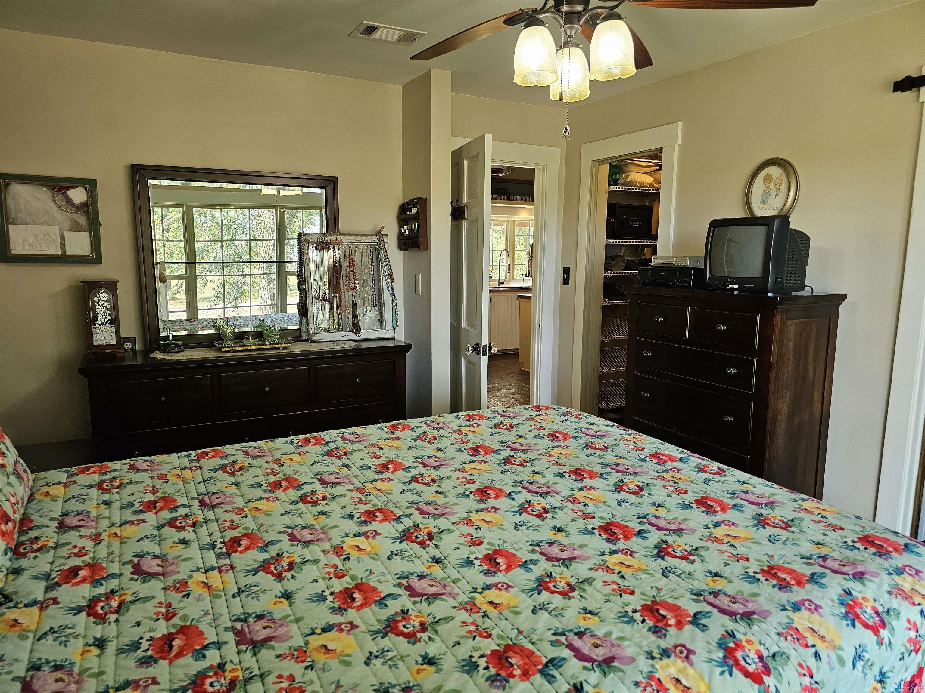 Rural Mena - Residential