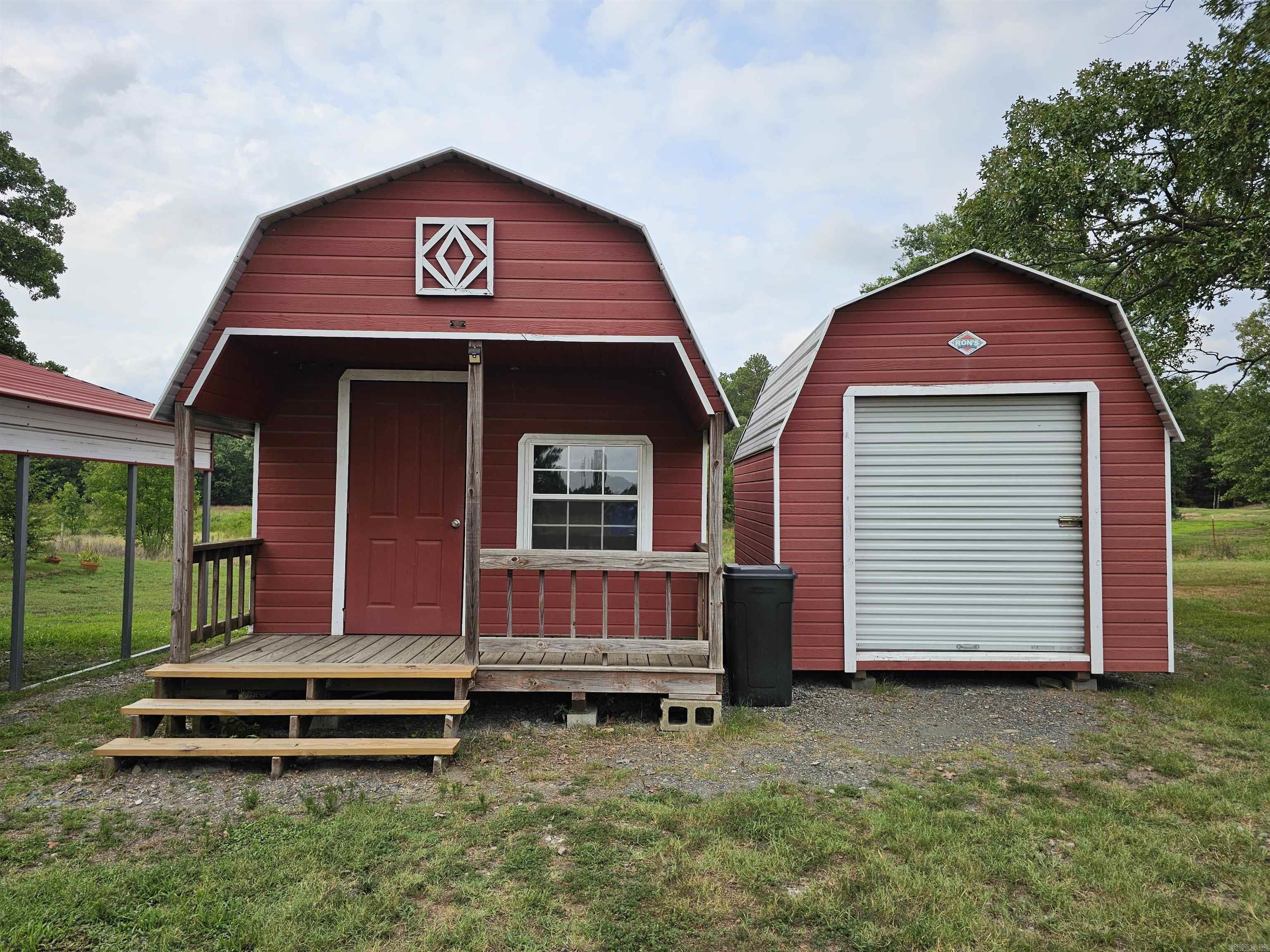 Rural Mena - Residential