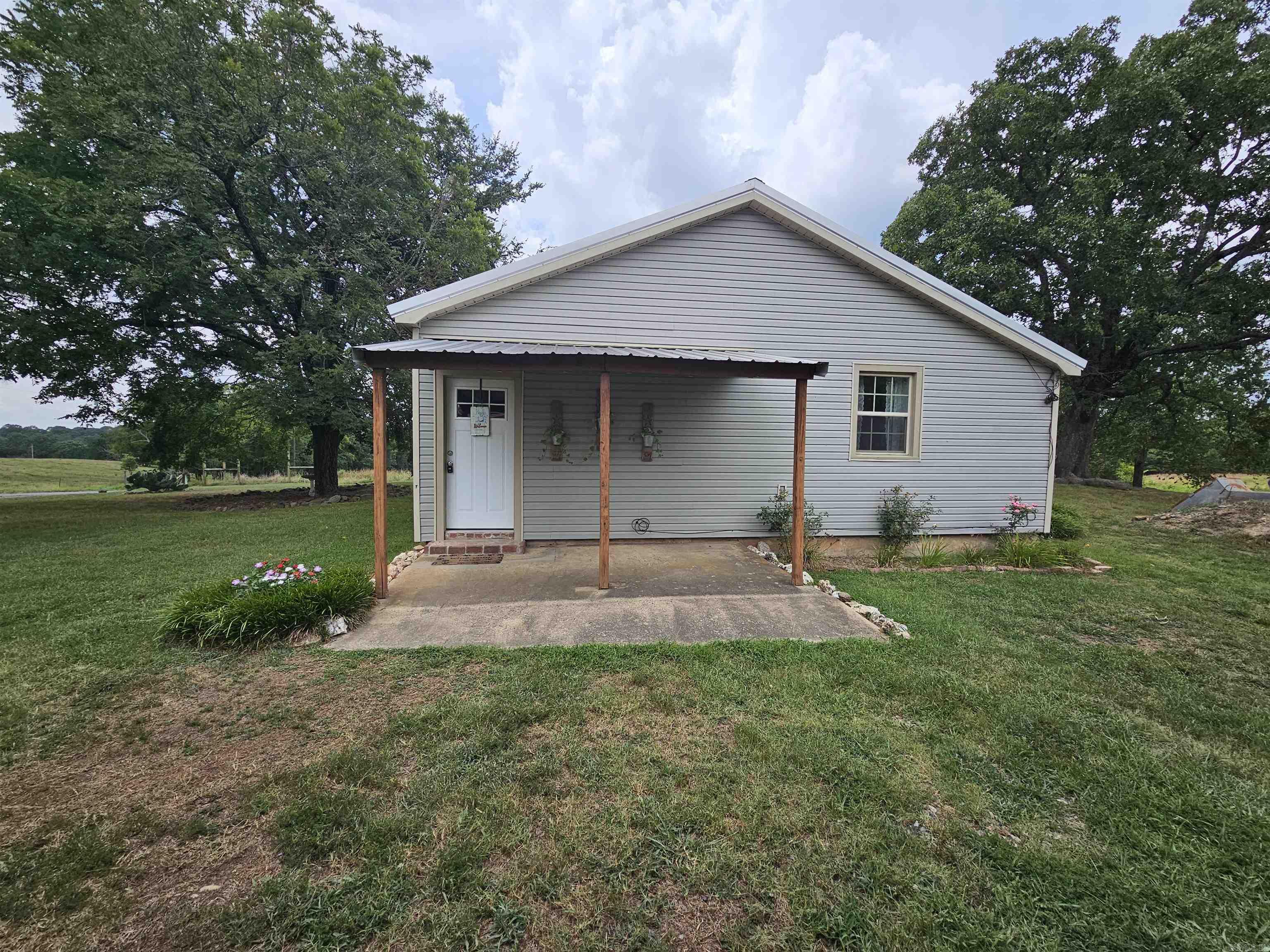 Rural Mena - Residential