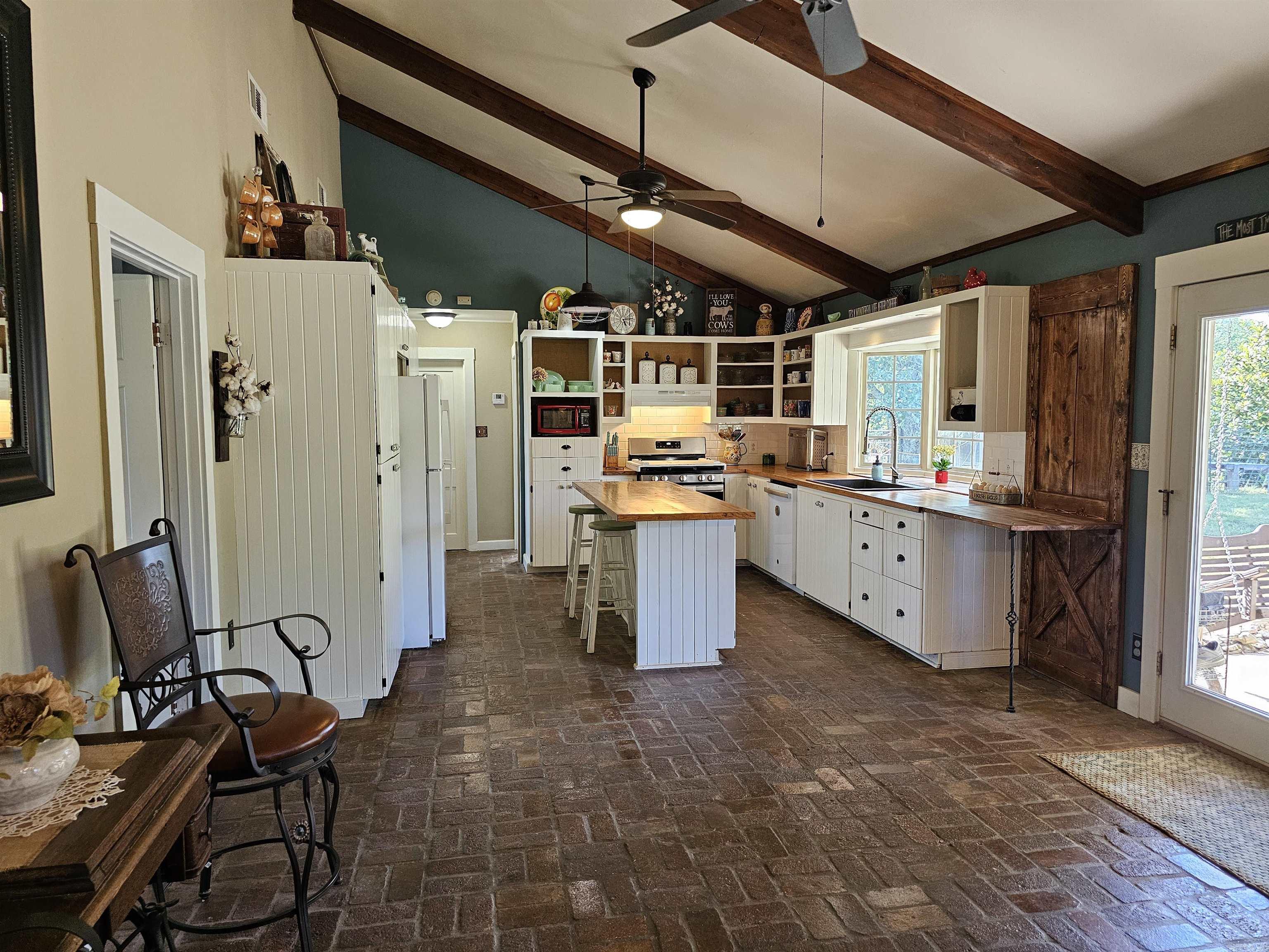 Rural Mena - Residential