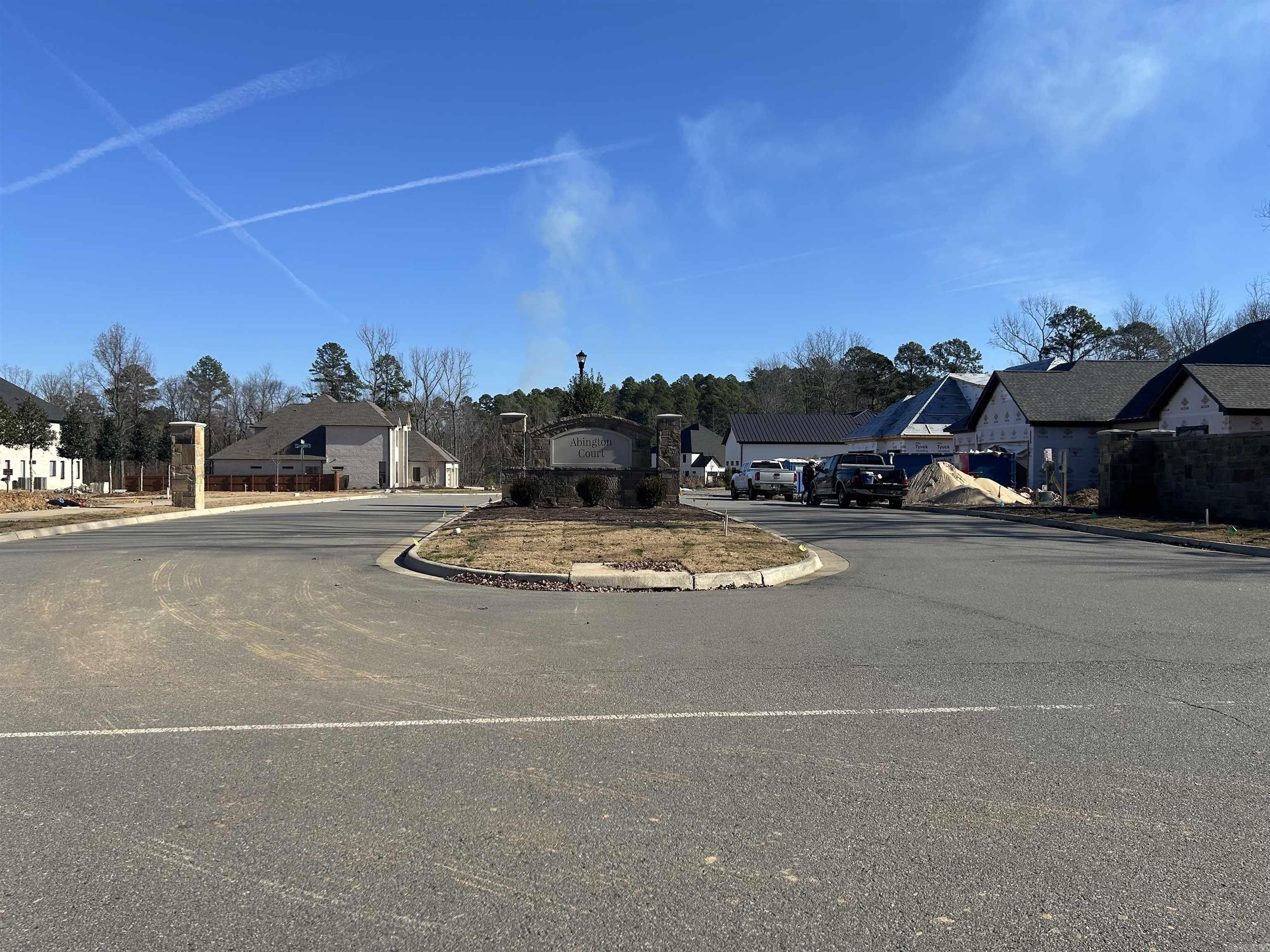 CHENAL VALLEY ABINGTON COURT - Land