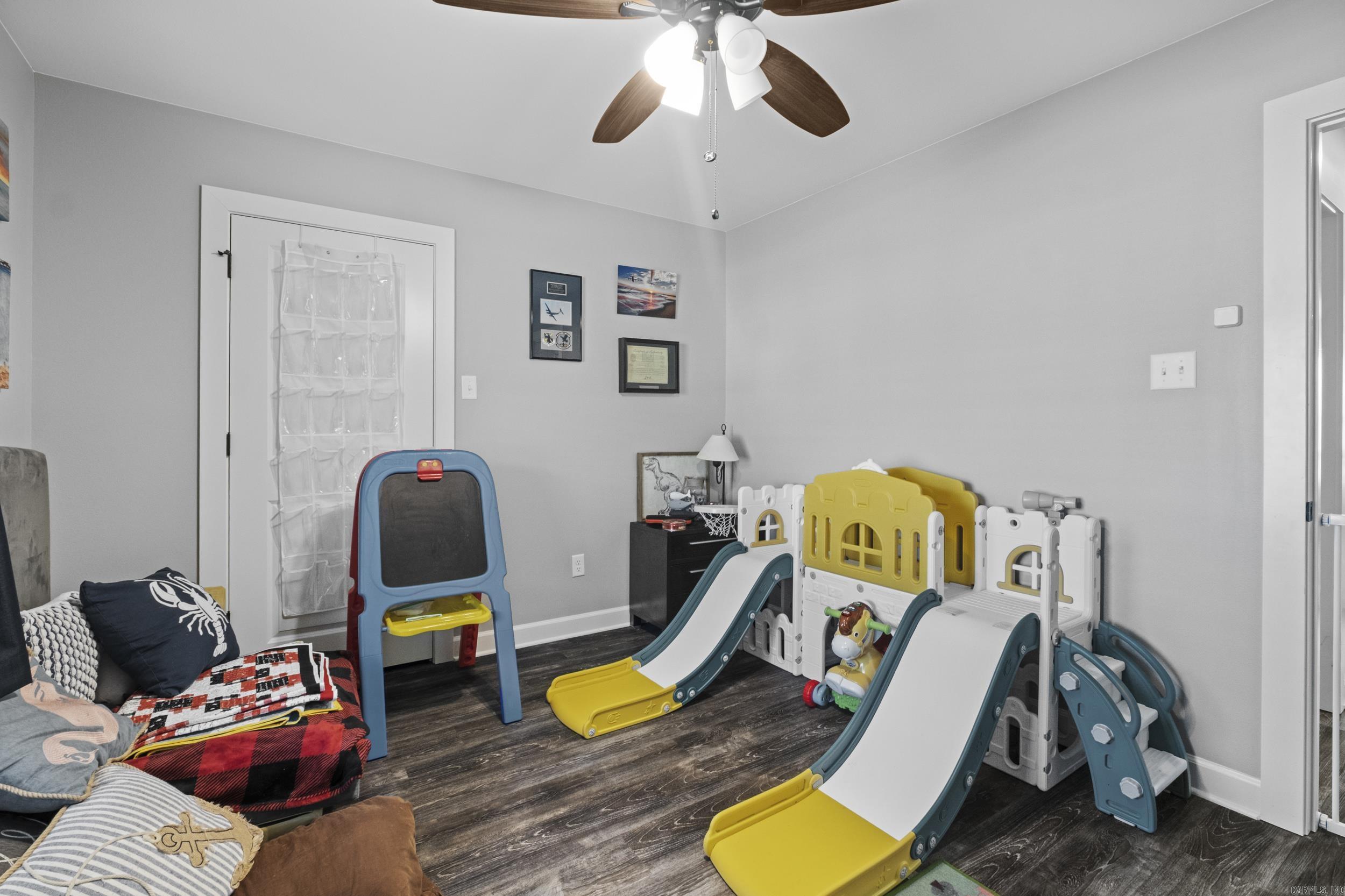 JAXON TERRACE - Residential