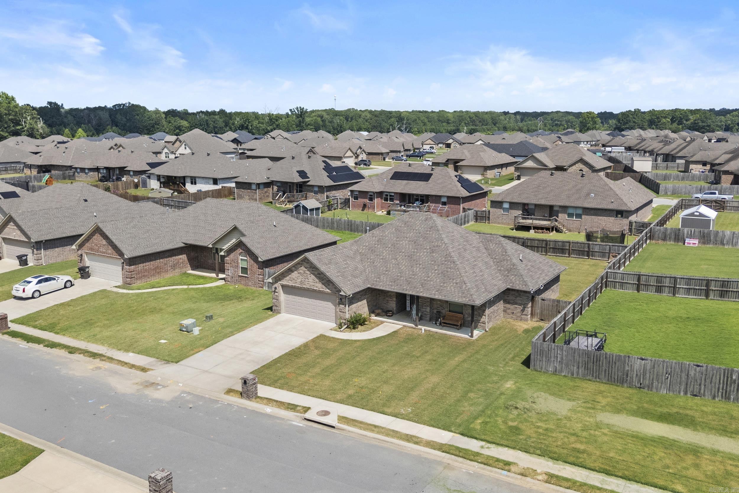 JAXON TERRACE - Residential