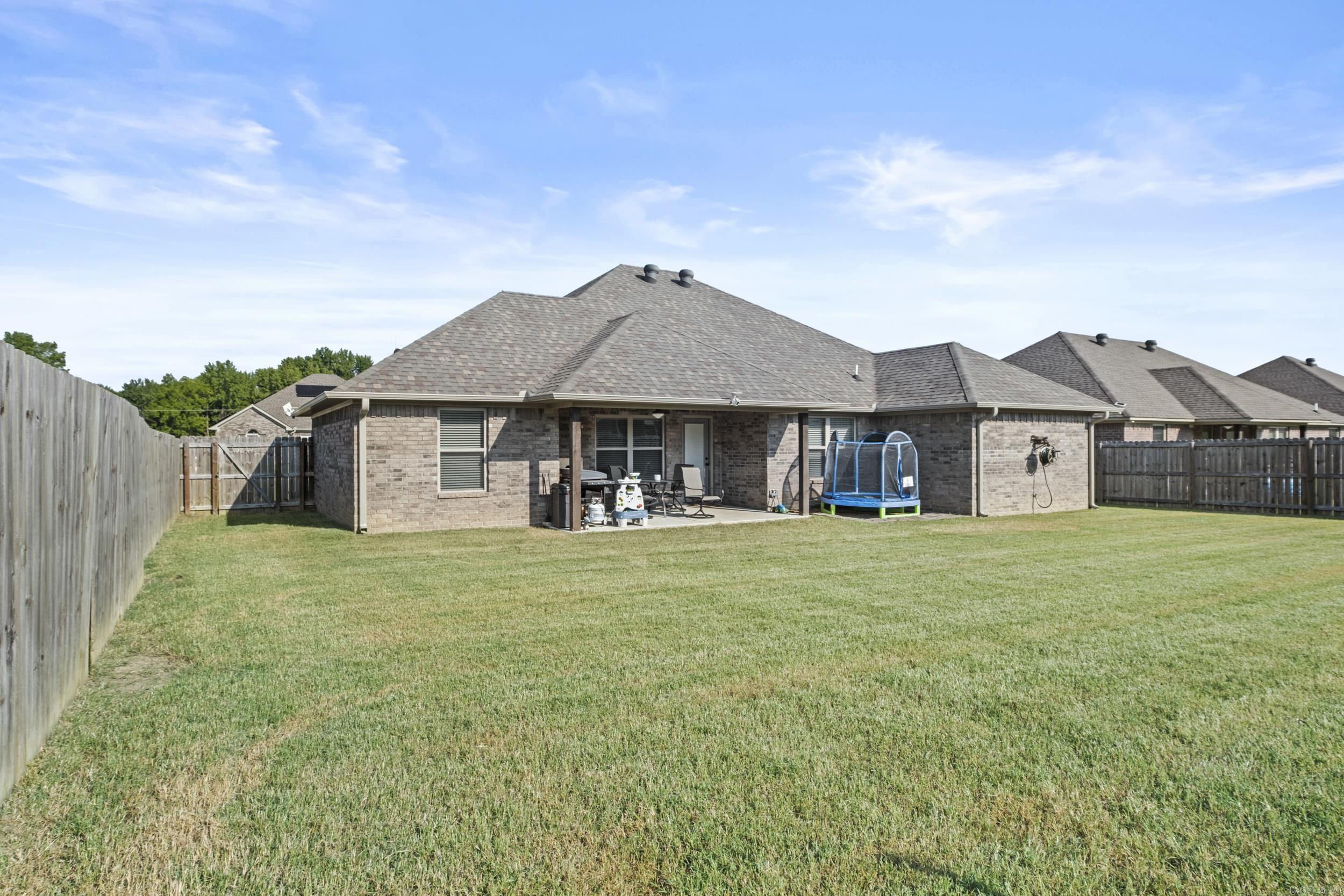 JAXON TERRACE - Residential