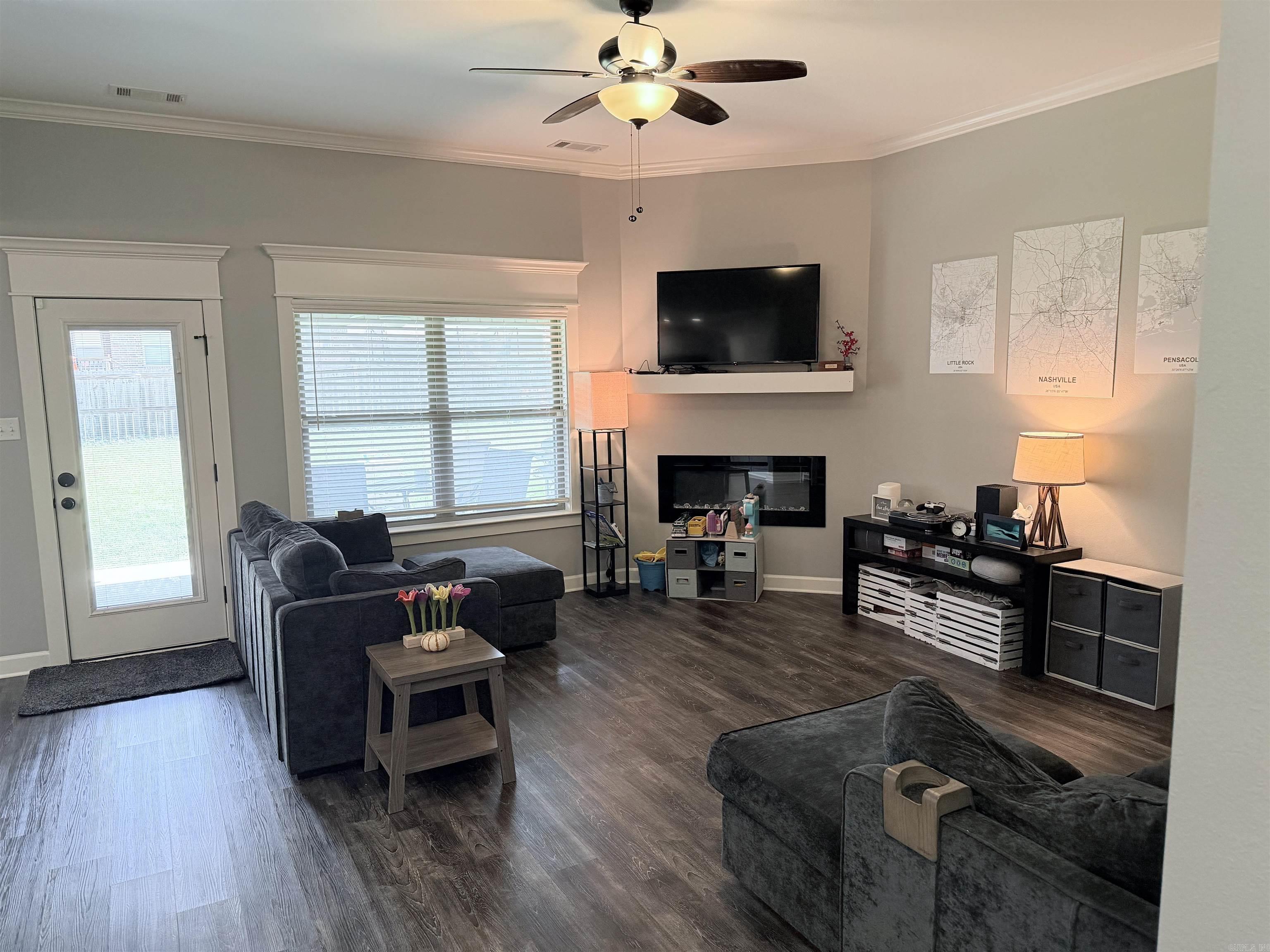 JAXON TERRACE - Residential