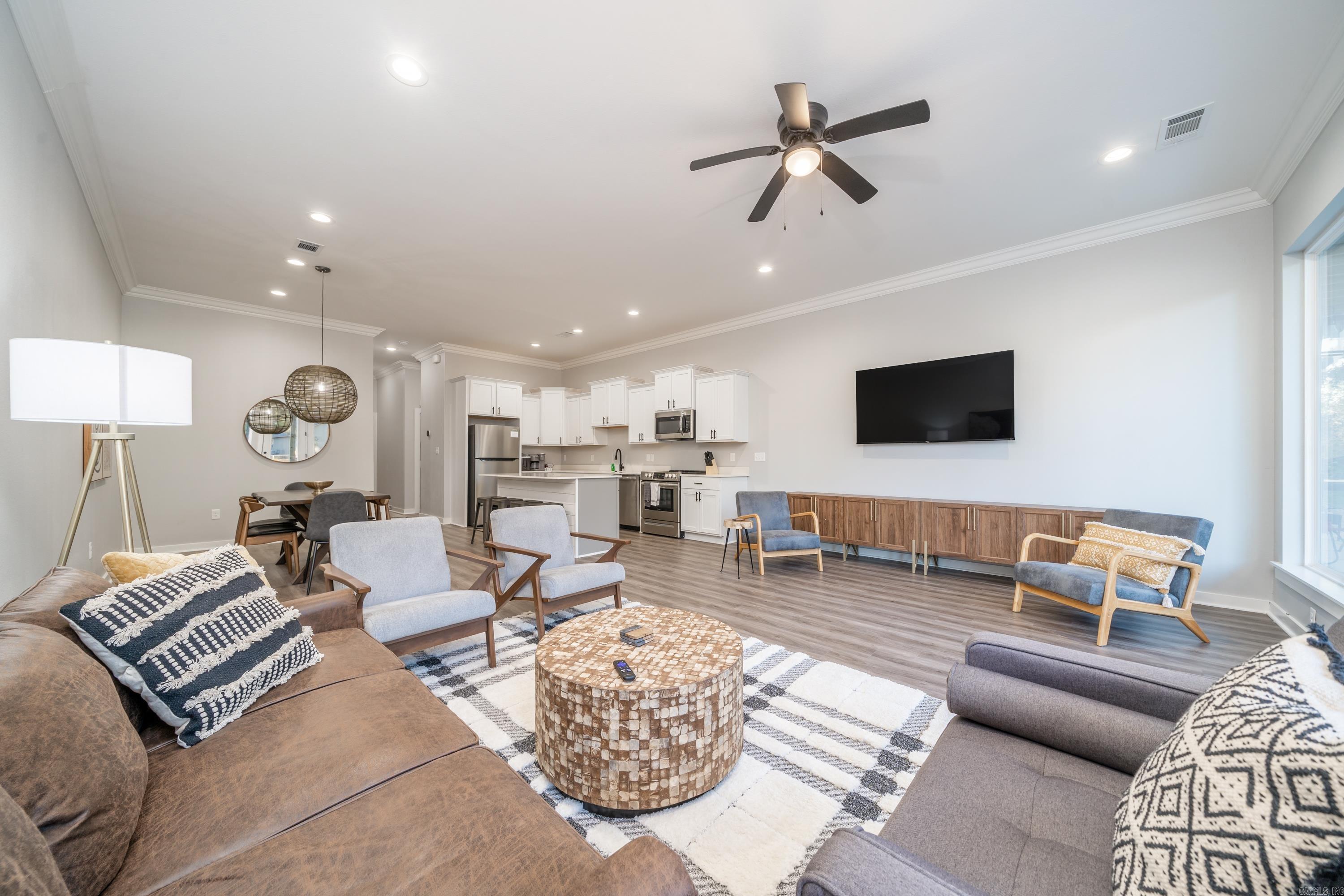 Lake Aire - Residential