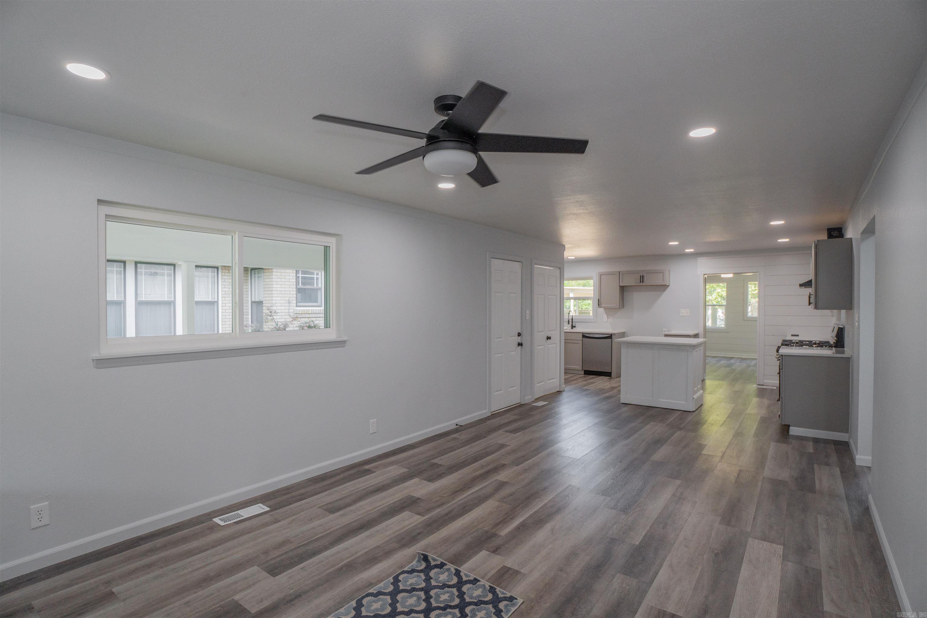 PARK HILL - Residential