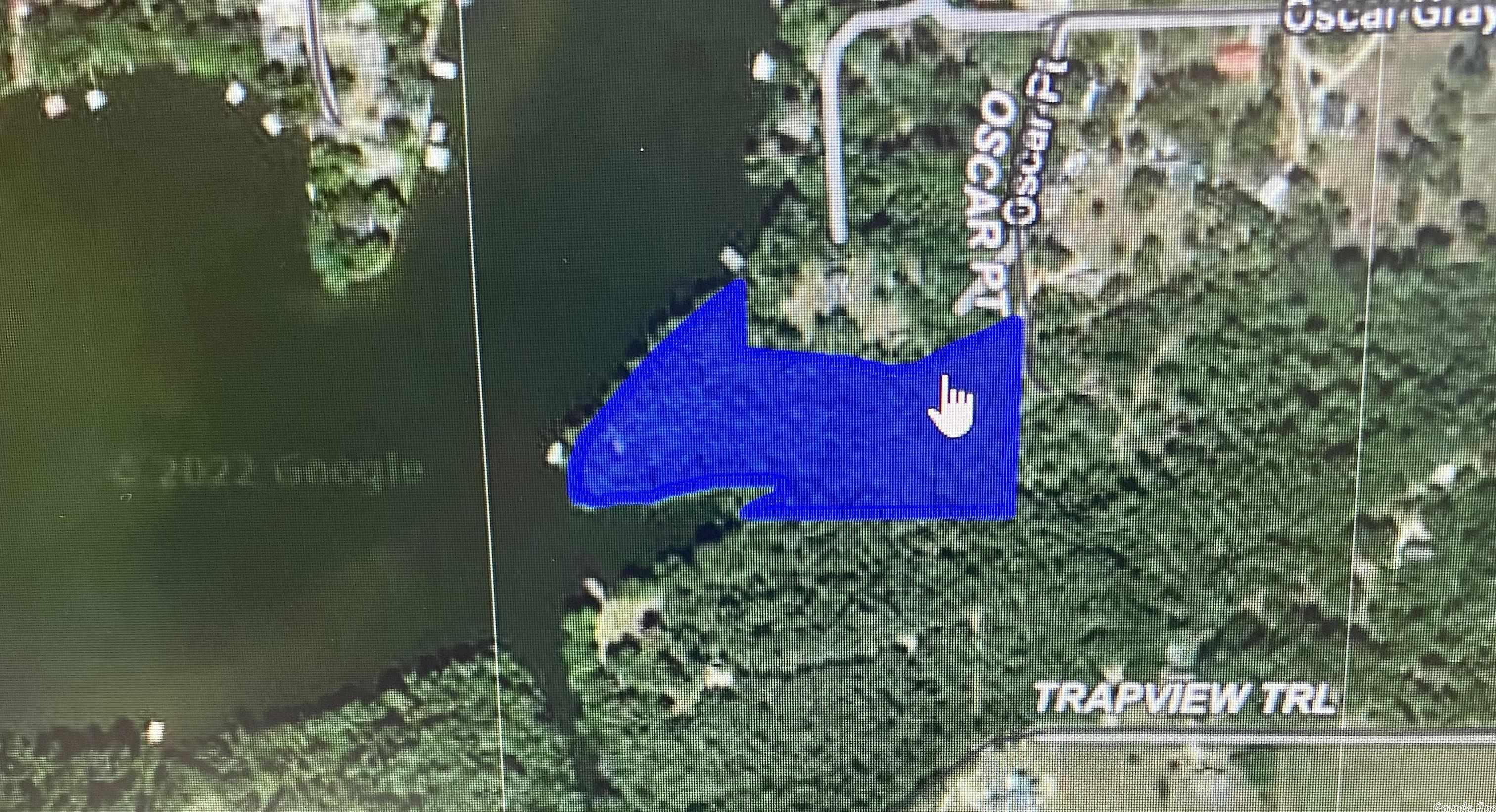 5.84 waterfront acreage on Lake Hamilton