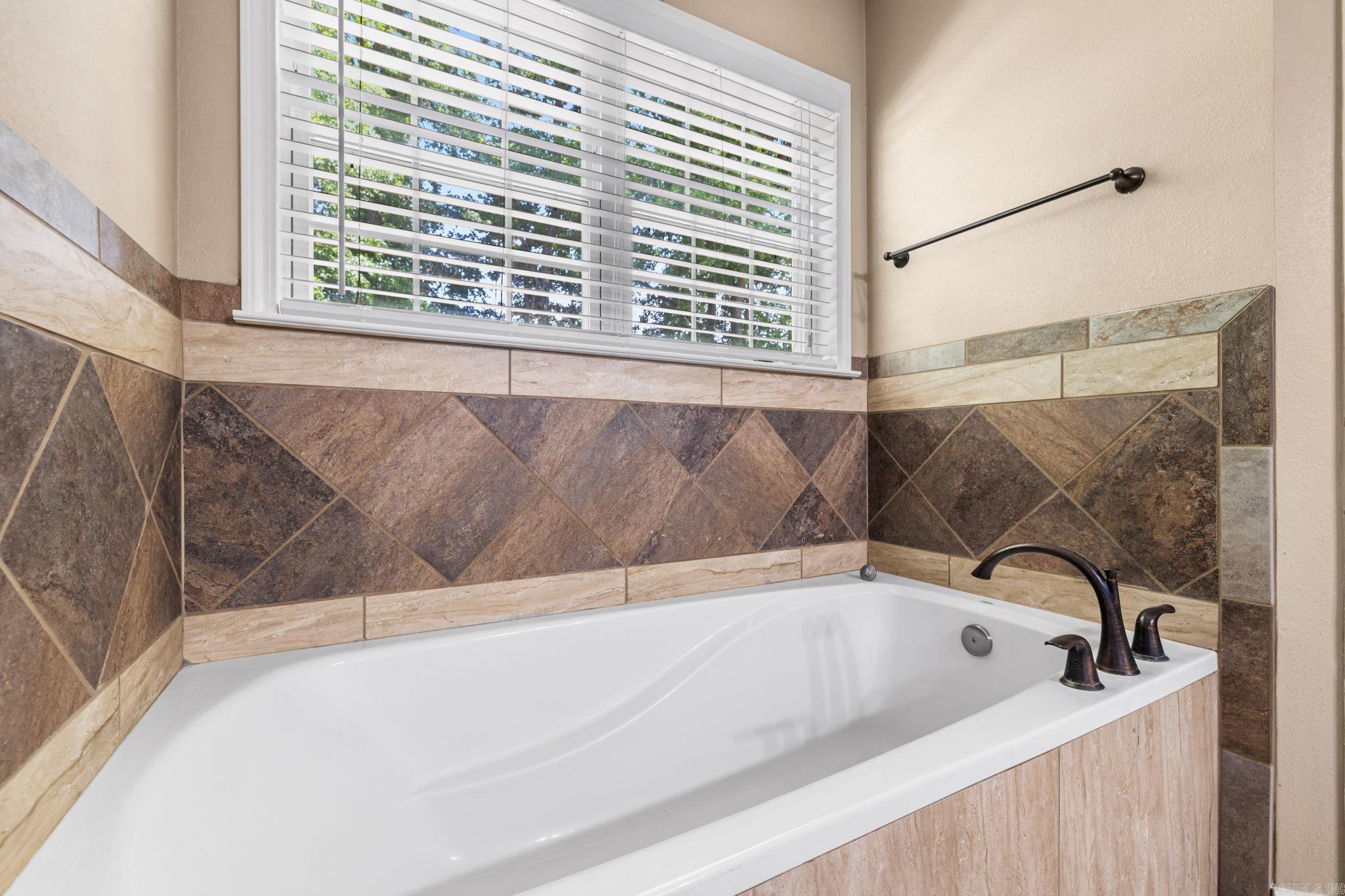 Country Wood Unit IV - Residential