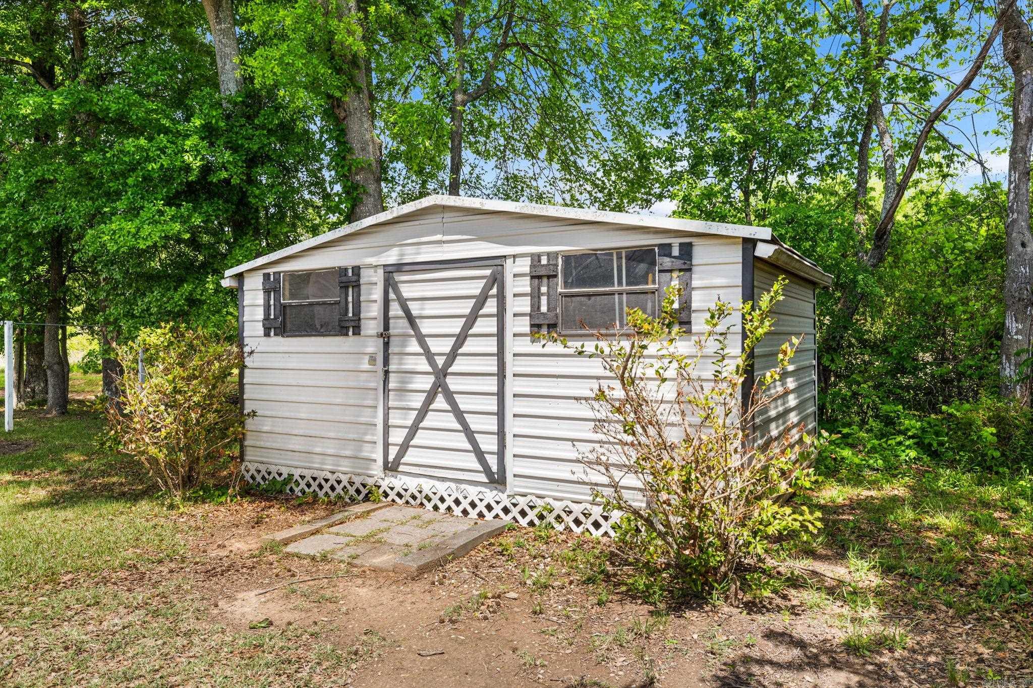 Country Wood Unit IV - Residential