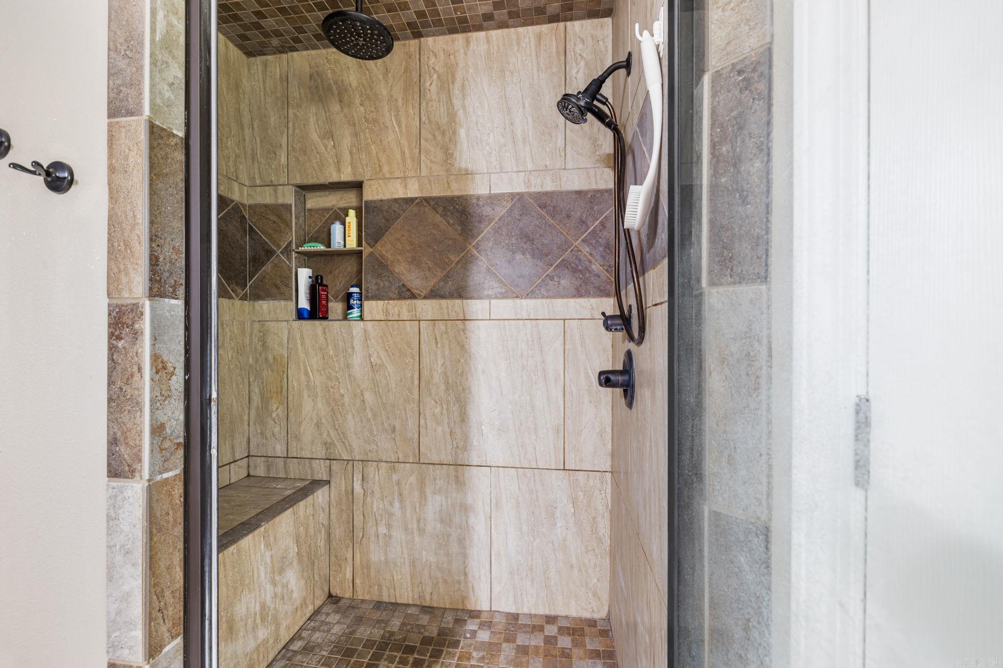 Country Wood Unit IV - Residential