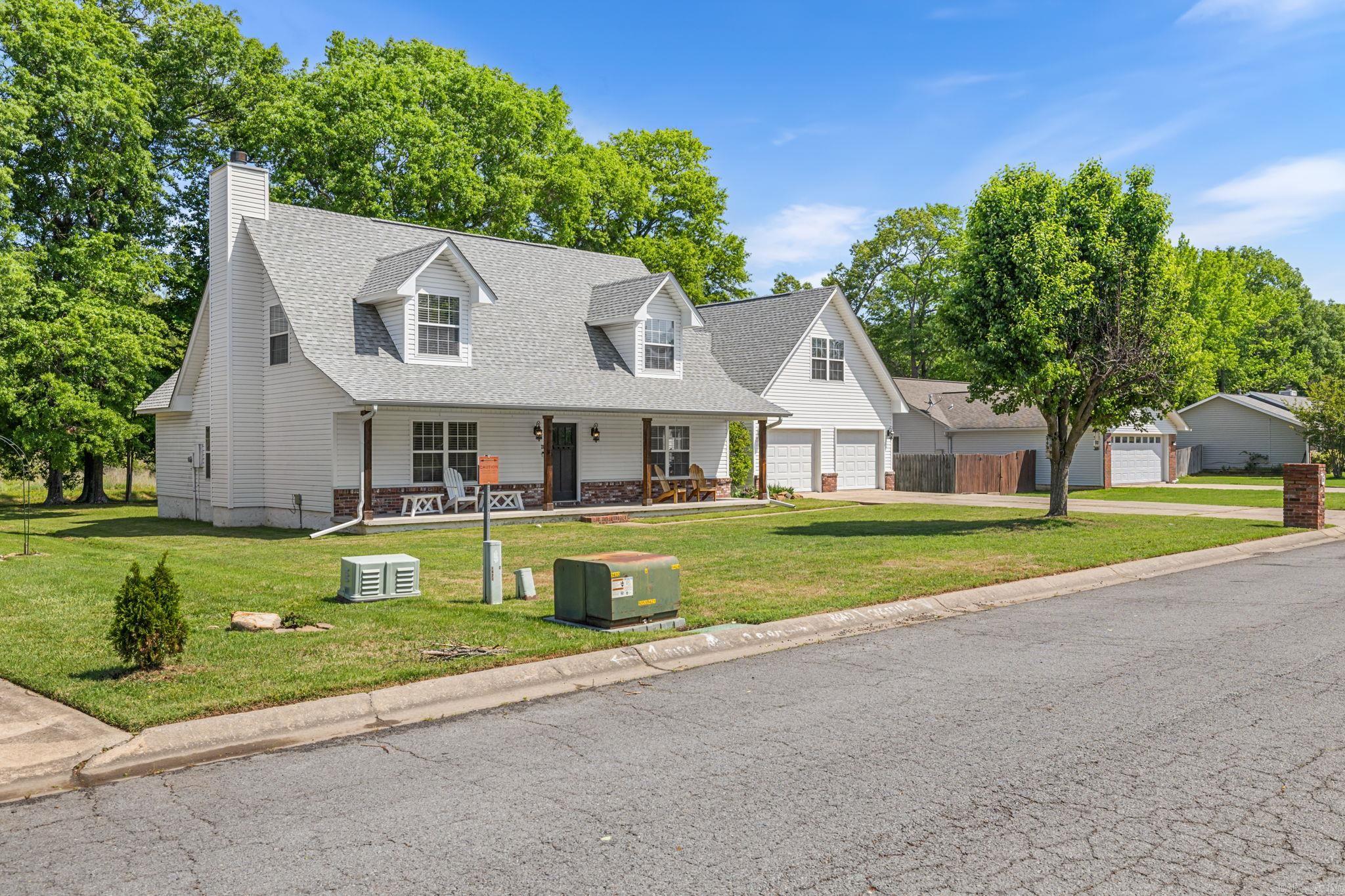 Country Wood Unit IV - Residential